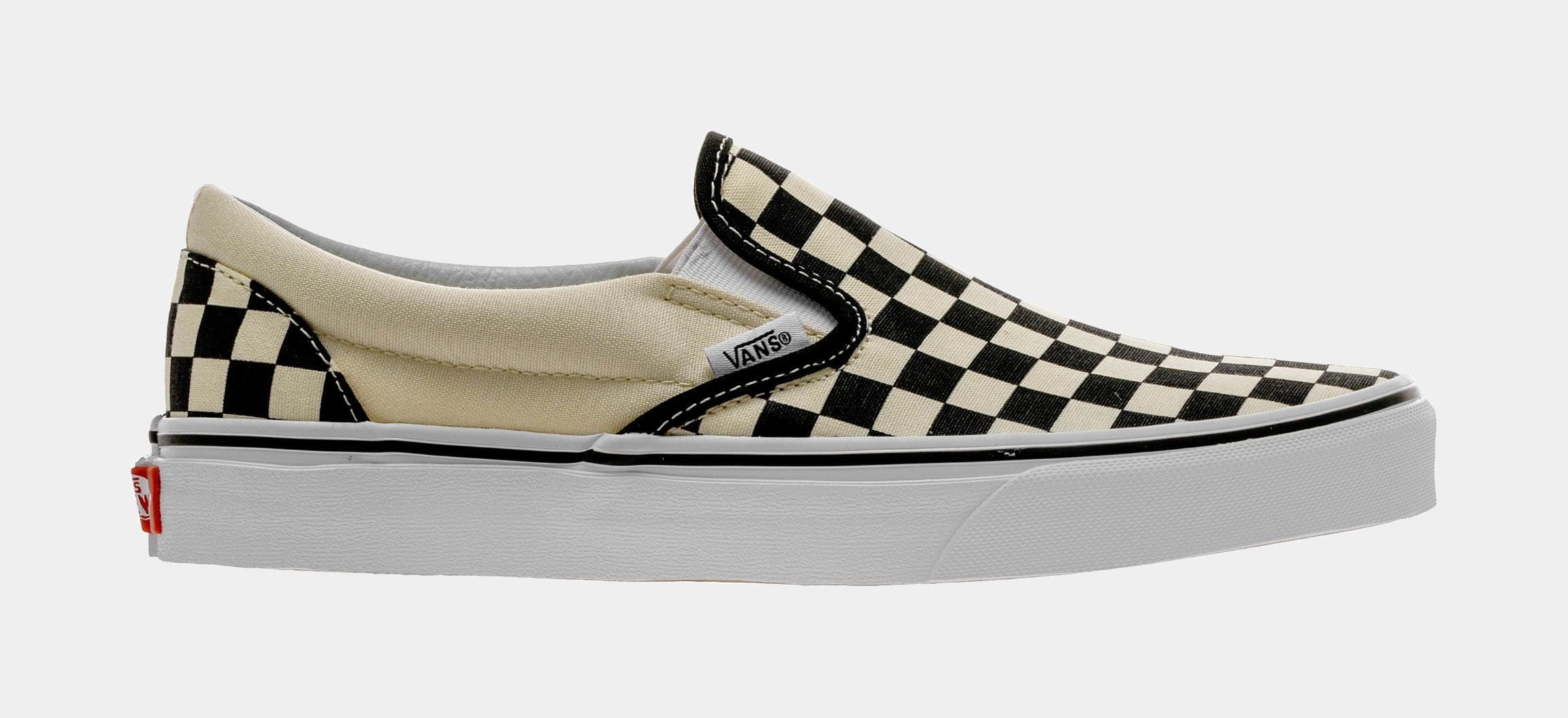 Vans Classic Slip On Checkerboard Mens Skateboarding Shoe (Black/White)
