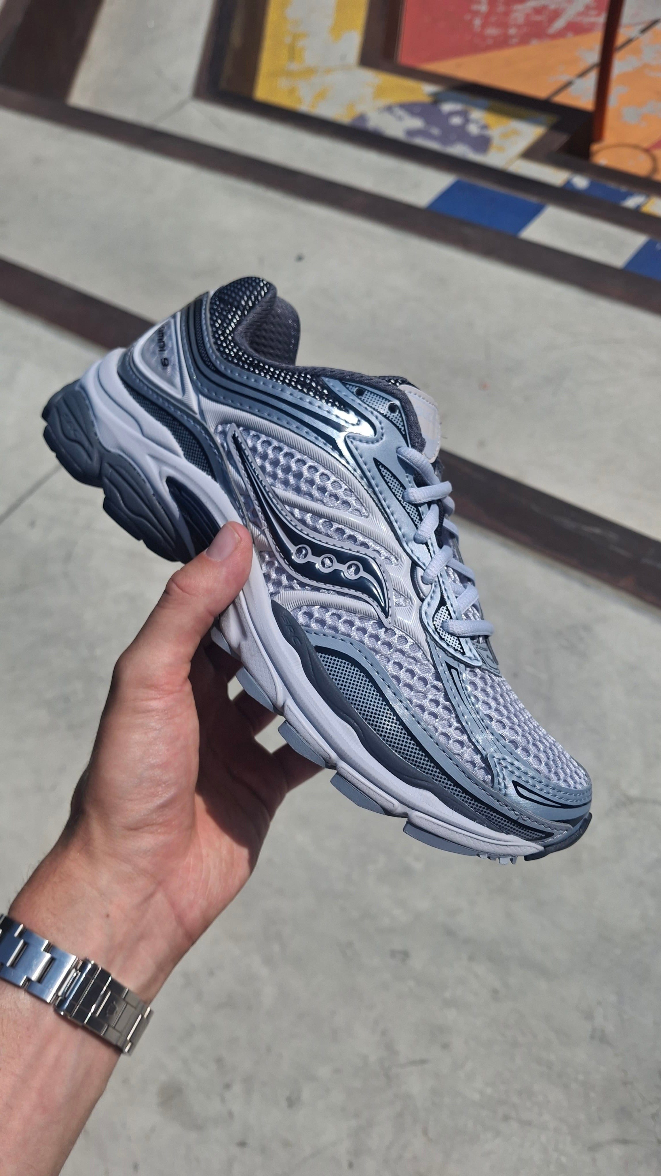 Saucony Progrid Omni 9 OG Microchip