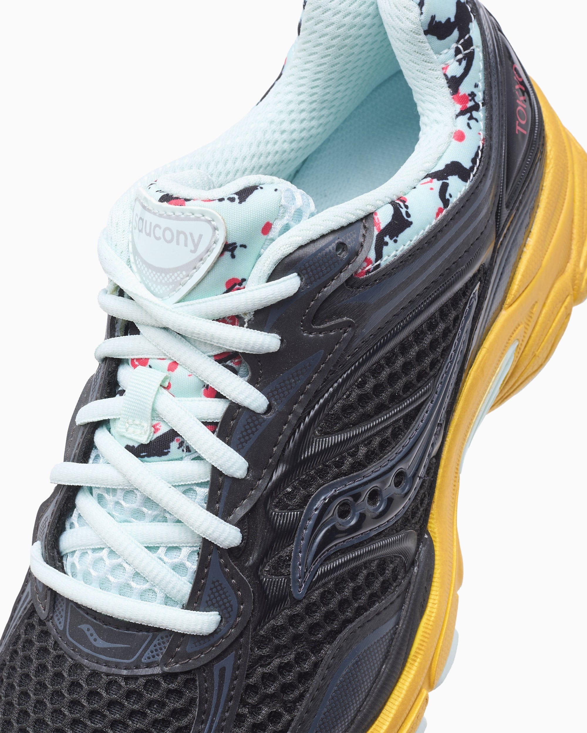 Saucony Progrid OMNI 9 Tokyo Edition