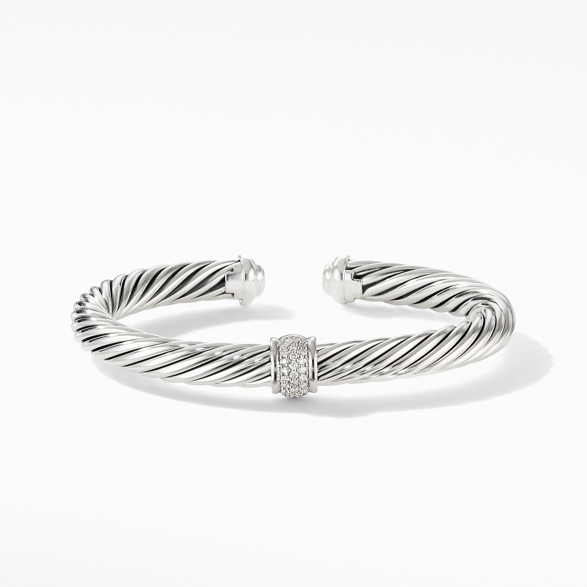 David Yurman Cable Classic Center Station Bracelet with Pavé Diamonds, Size Medium