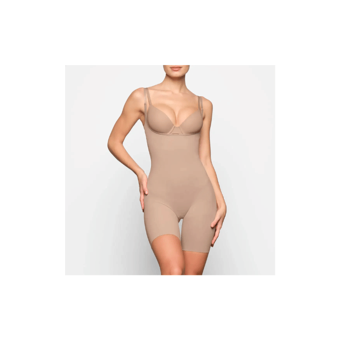 Skims Seamless Sculpt Open Bust Bodysuit Clay