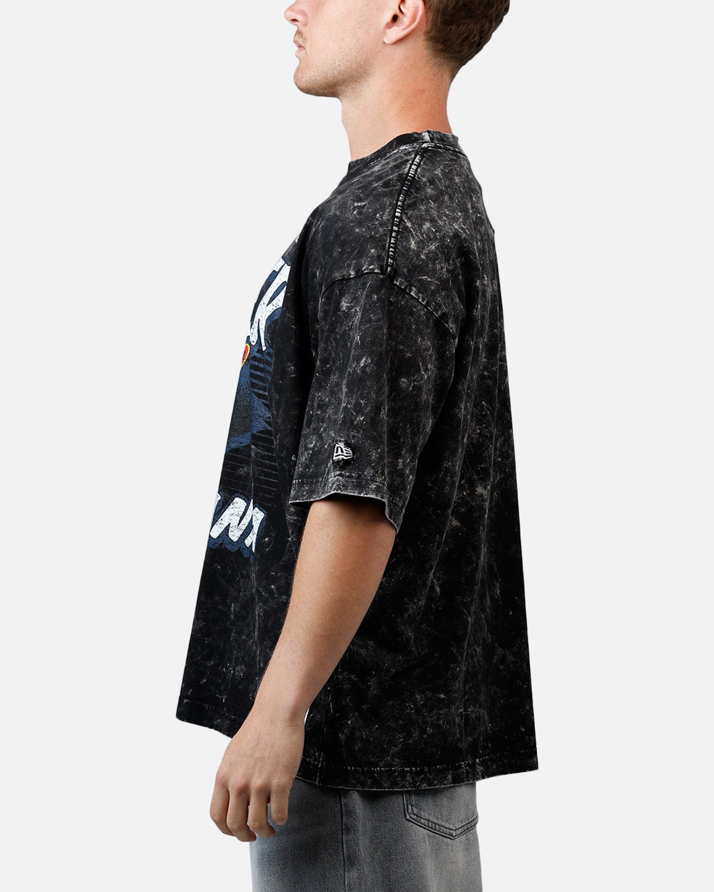 New Era Indiana Fever Boxy Essentials T - Shirt Washed Black