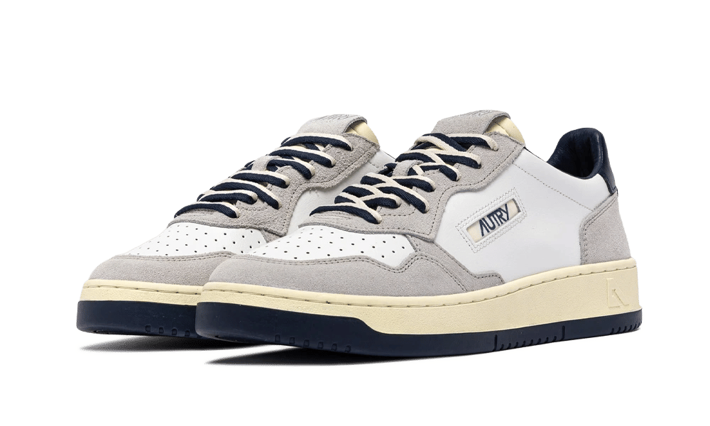 AUTRY Medalist Low Leather Suede Space White Vapor