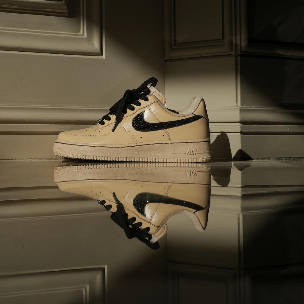 Mdcustoms COFFEE CRYSTAL SWOOSH AF1