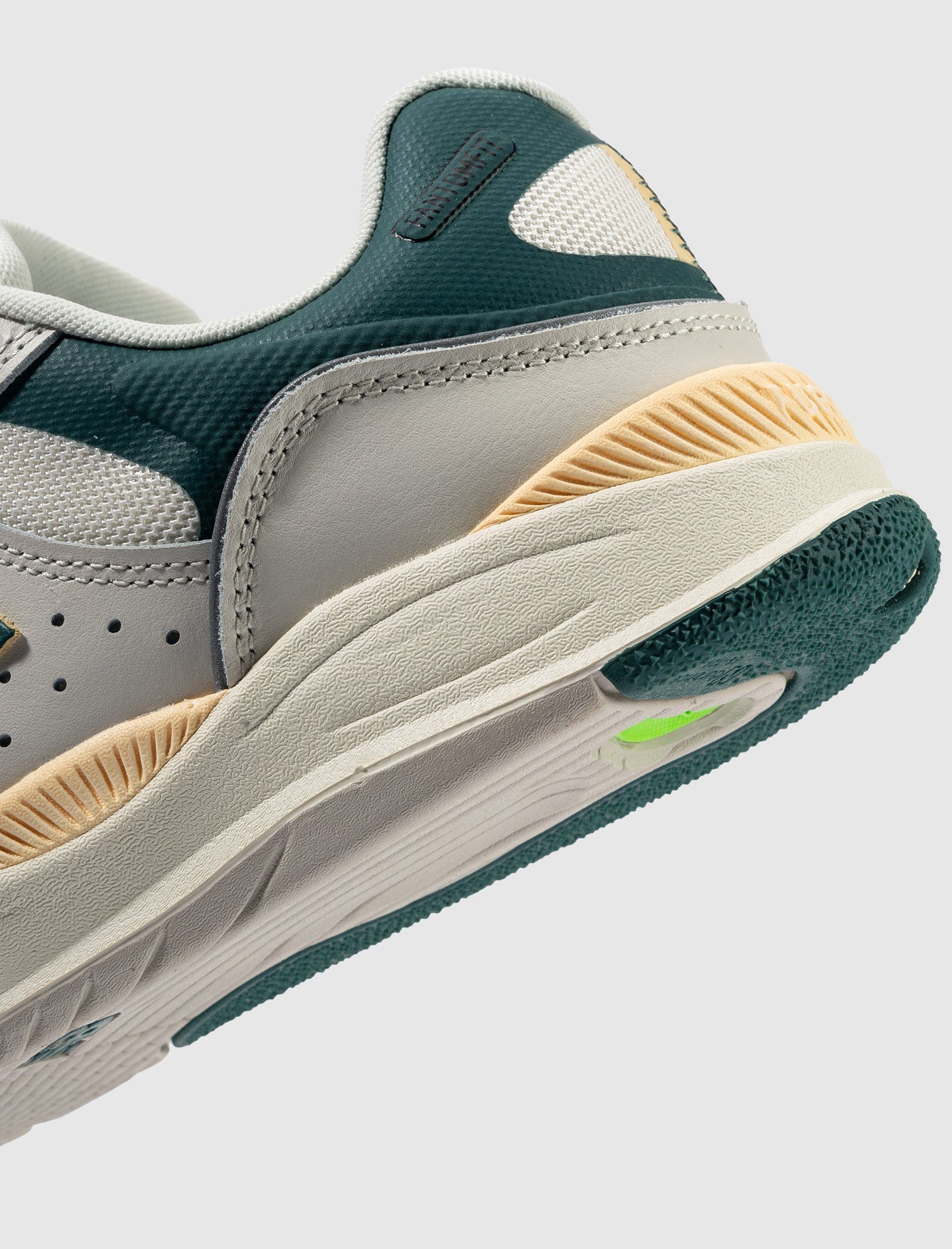 NEW Balance Numeric NUMERIC TIAGO 1010 SEA SALT/SPRUCE