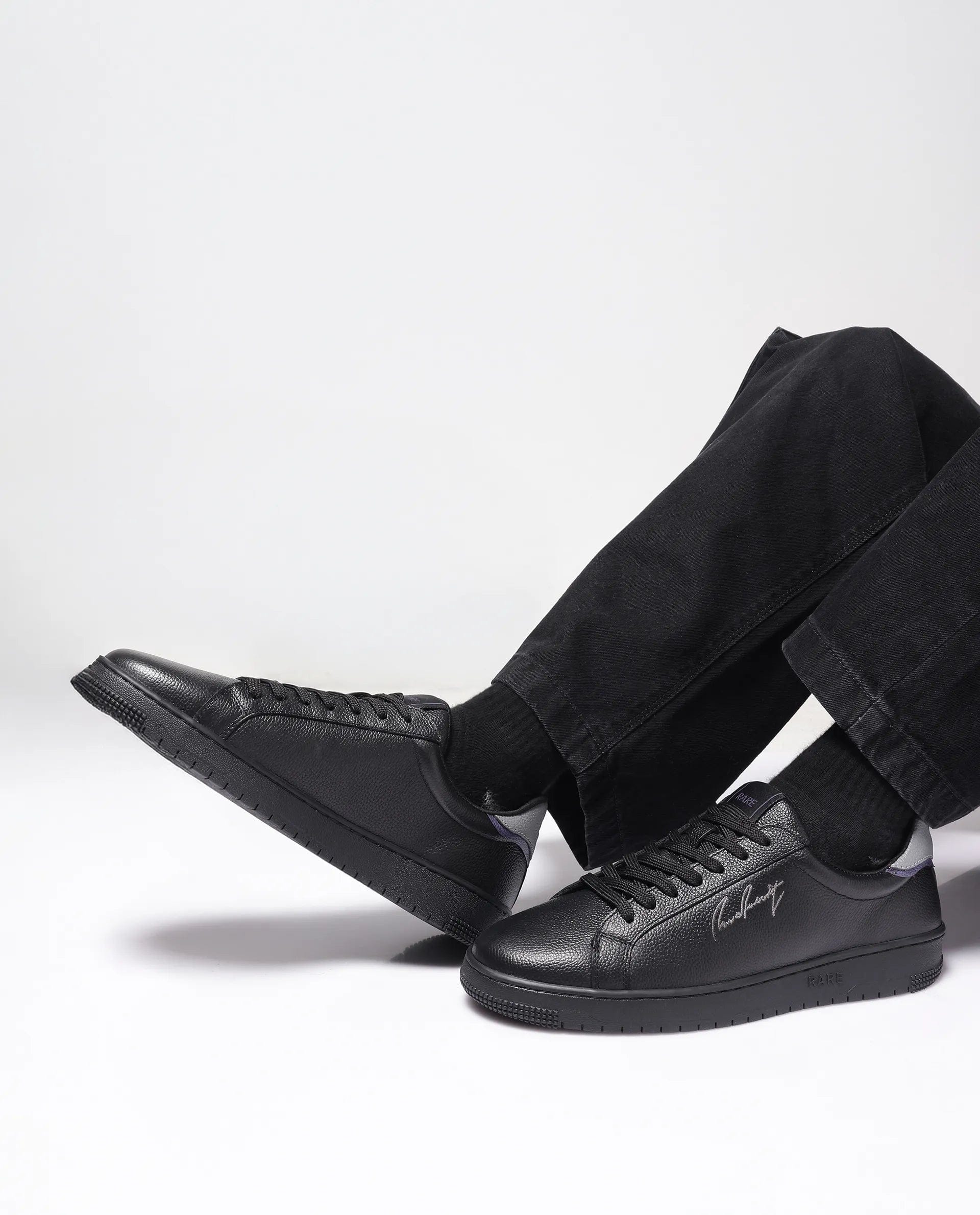 RAREZ Rare Rabbit Men Elliot Black Genuine Leather Embroidered Signature Low - Top Lace - Up Closure Sneaker