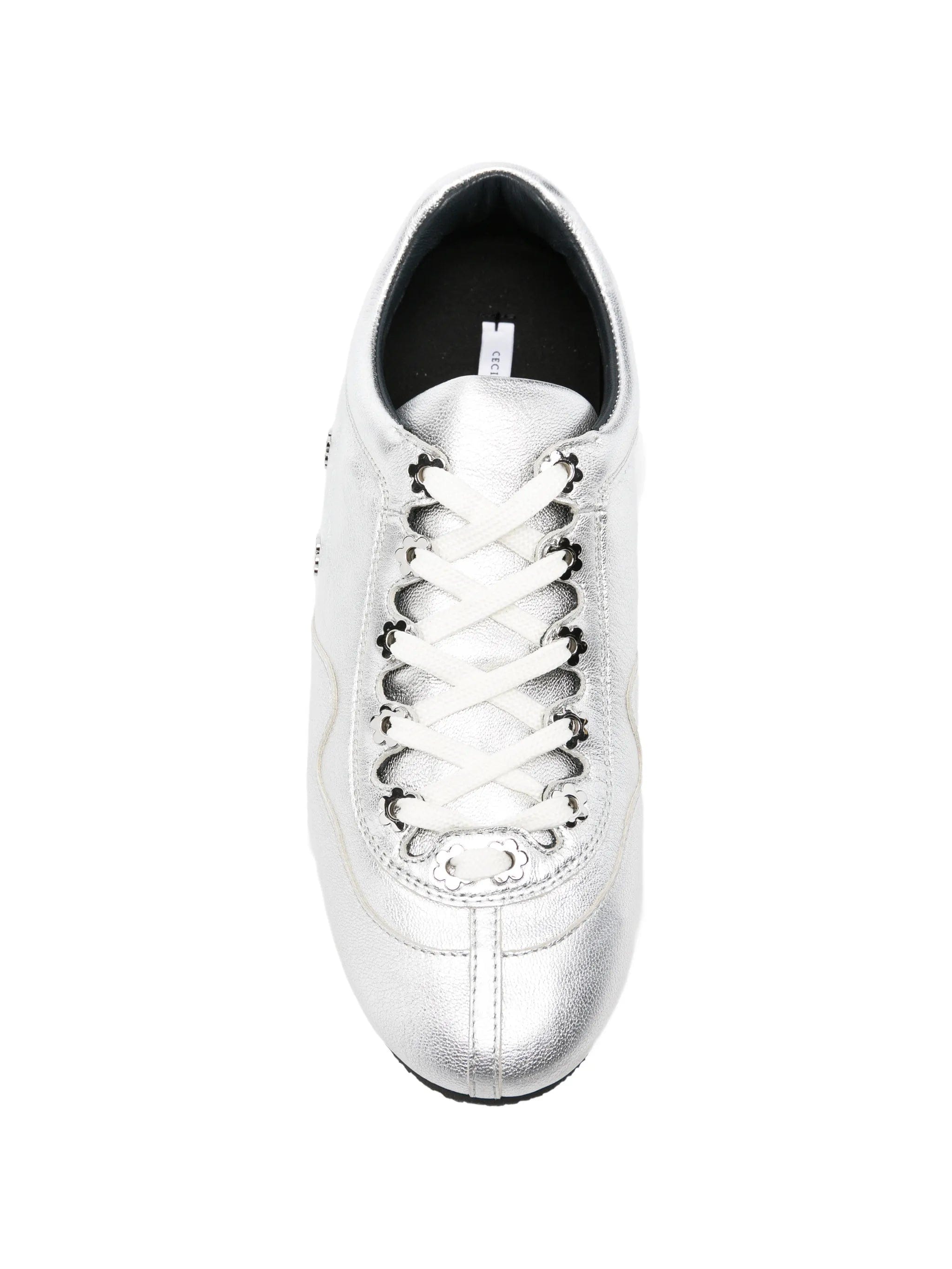 Cecilie Bahnsen Blaise flower - stud sneakers