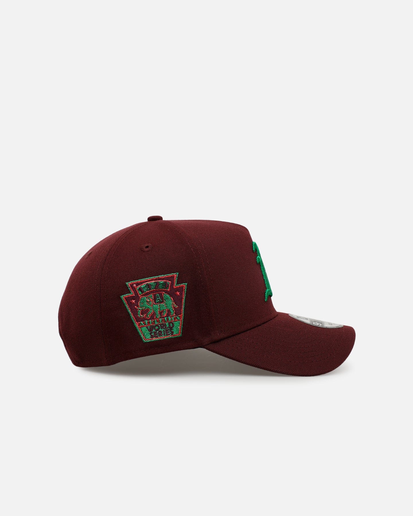 New Era Oakland Athletics Frosted Burgundy 9FORTY A - Frame Snapback Burgundy