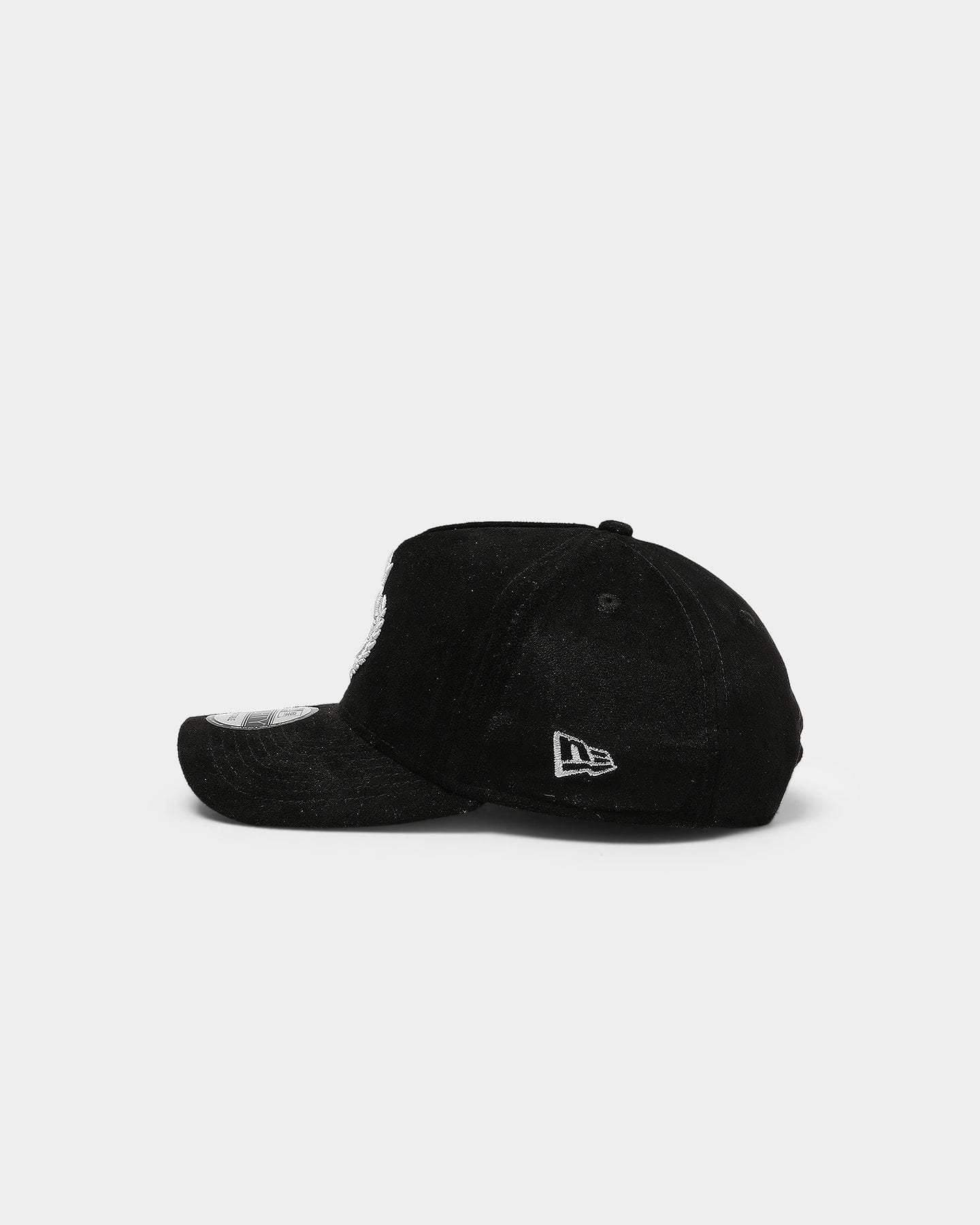 New Era x Culture Kings 9FORTY A - Frame Snapback Suede Black