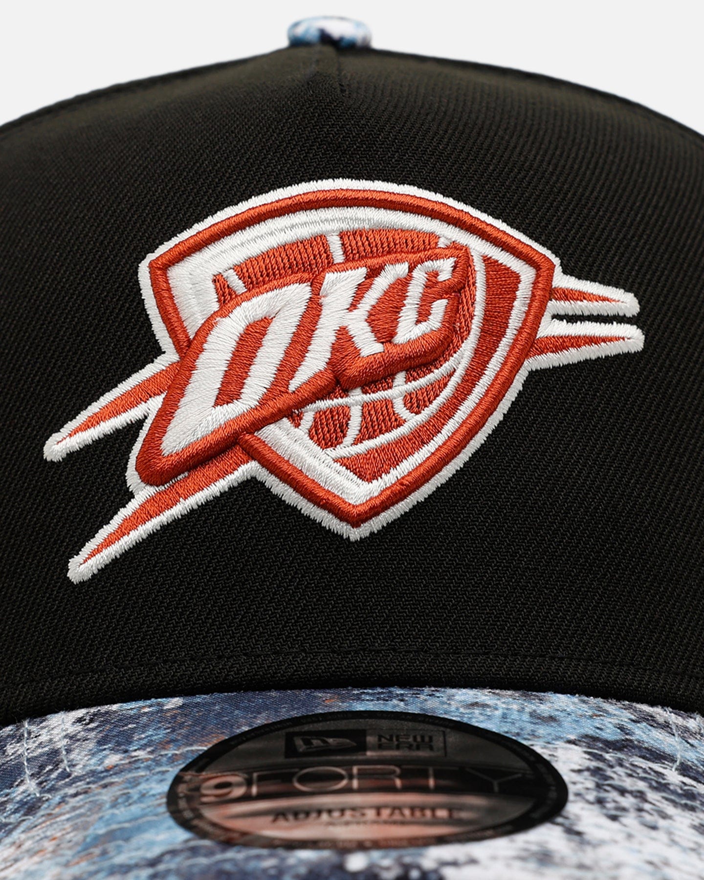 New Era Oklahoma City Thunder Earth Camo 9FORTY A - Frame Snapback Black