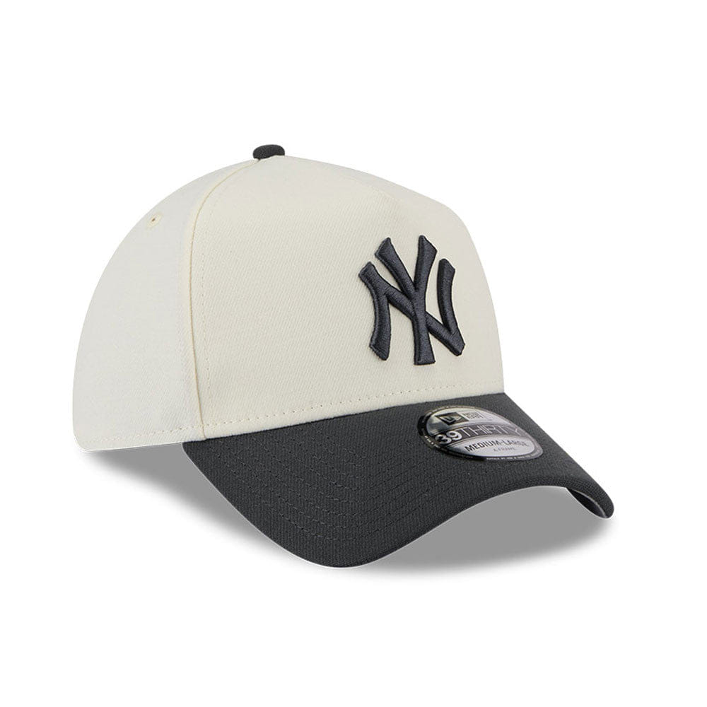 New Era N.Y Yankees 39Thirty A - Frame Stretch Fit Cap (Cream/Graphite)