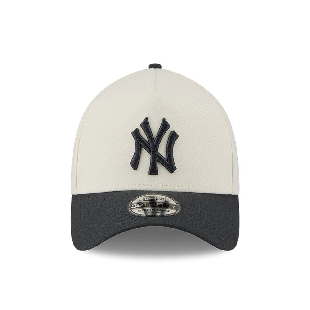 New Era N.Y Yankees 39Thirty A - Frame Stretch Fit Cap (Cream/Graphite)