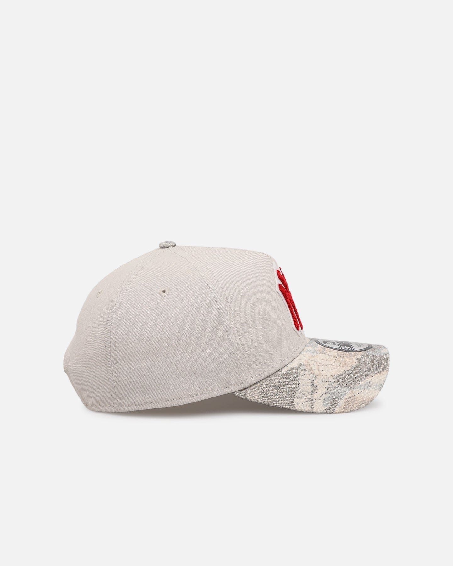 New Era New York Yankees Chenille Camo 9FORTY A - Frame Snapback Camo