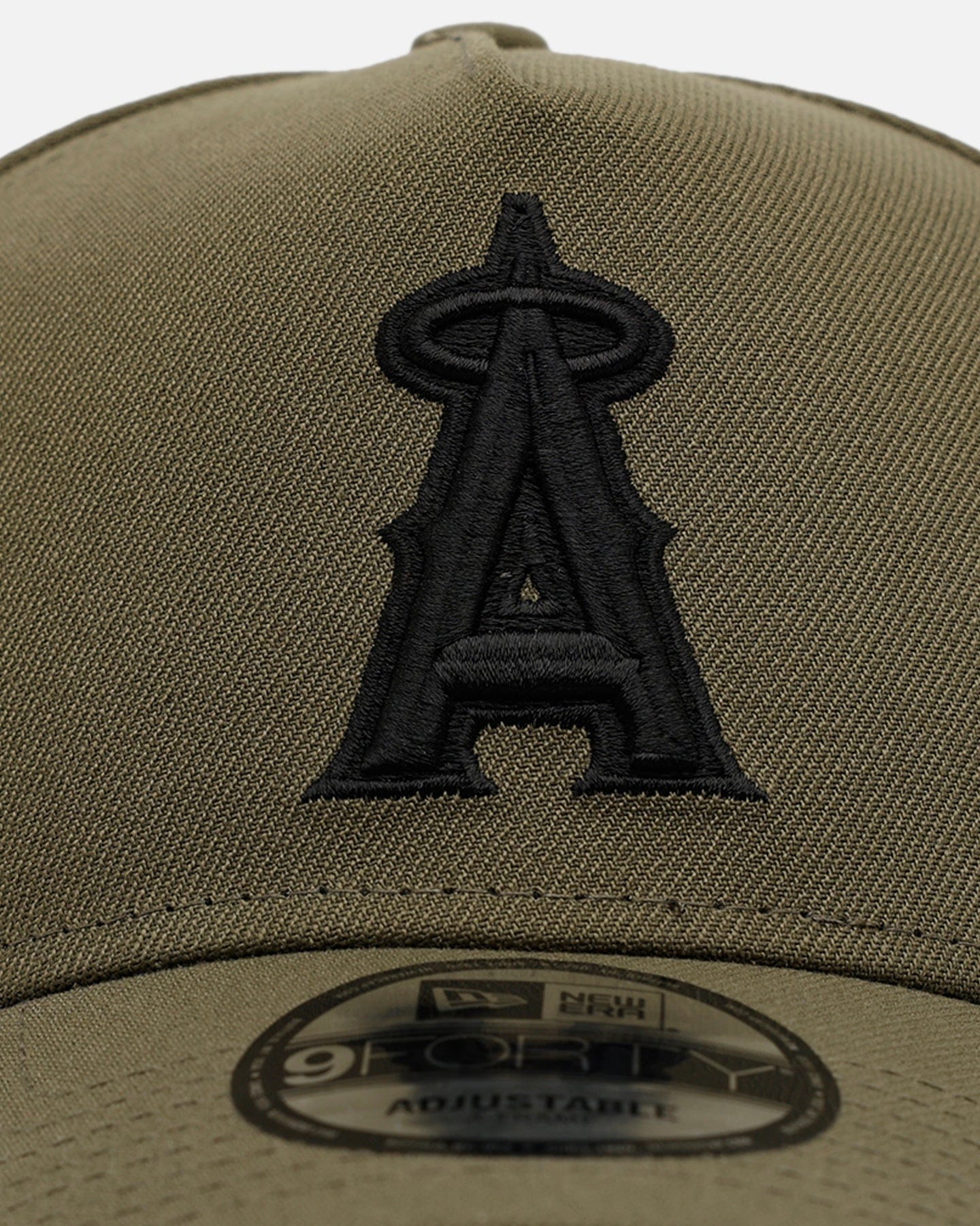New Era Los Angeles Angels Easy Olive 9FORTY A - Frame Snapback Olive