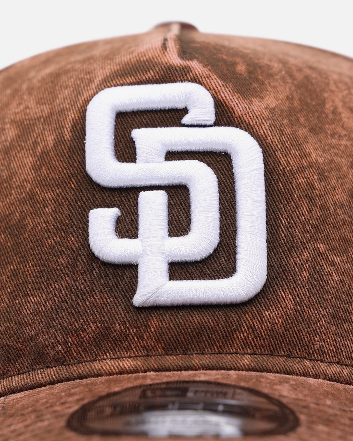 New Era San Diego Padres Washed Walnut 9FORTY A - Frame Snapback Walnut