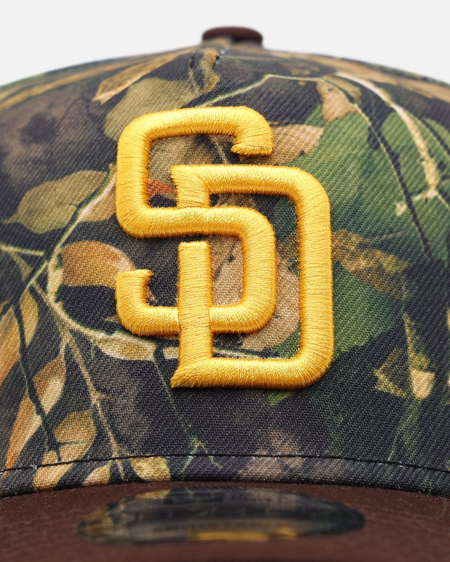 New Era San Diego Padres Forest Camo 9FORTY A - Frame Snapback Forest Camo