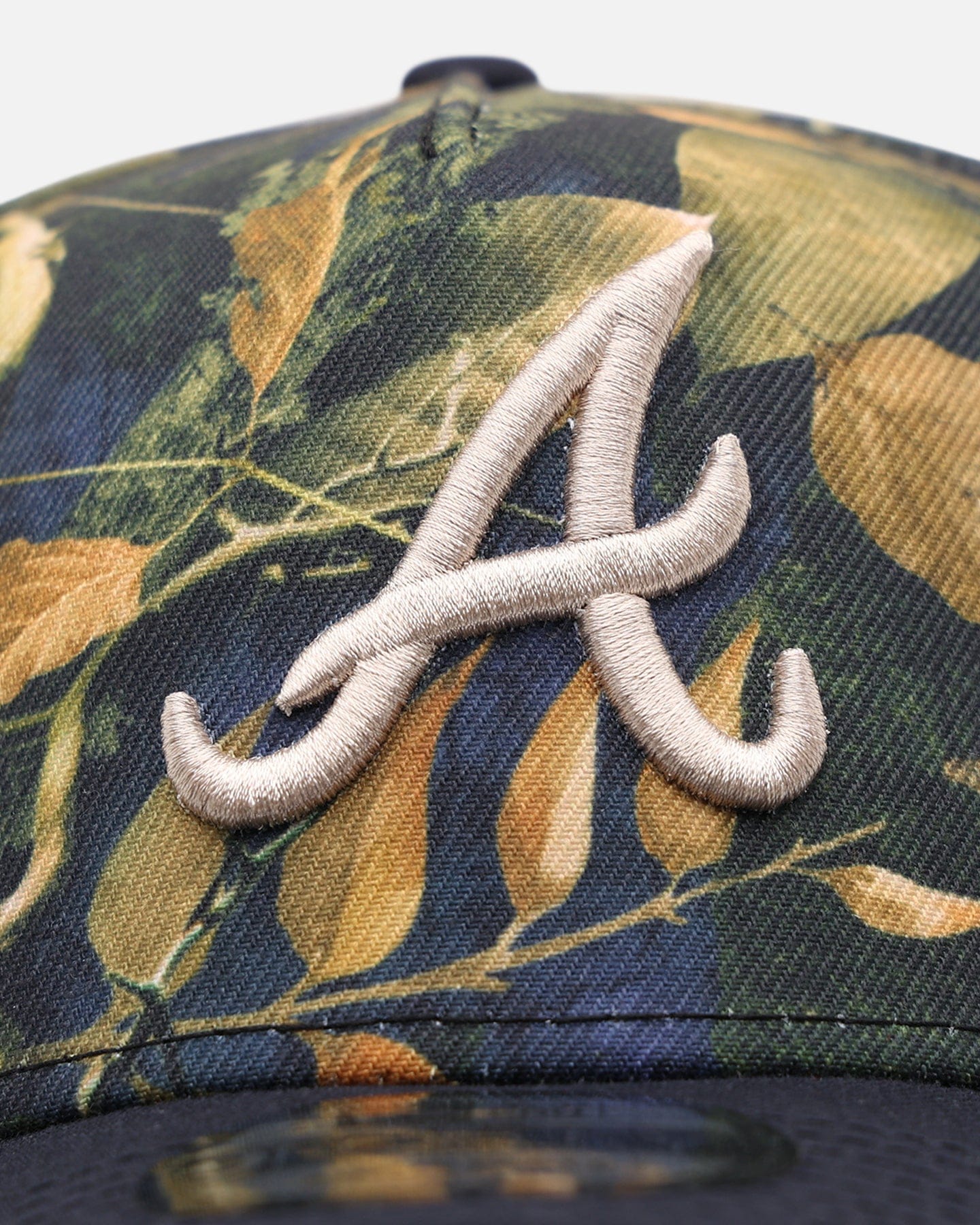 New Era Atlanta Braves Forest Camo 9FORTY A - Frame Snapback Forest Camo