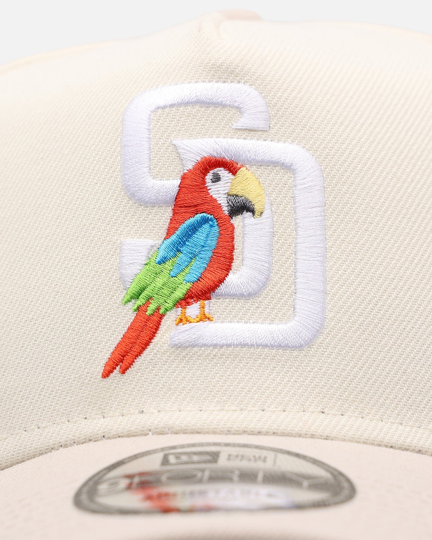 New Era San Diego Padres Tropical 9FORTY A - Frame Snapback Chrome