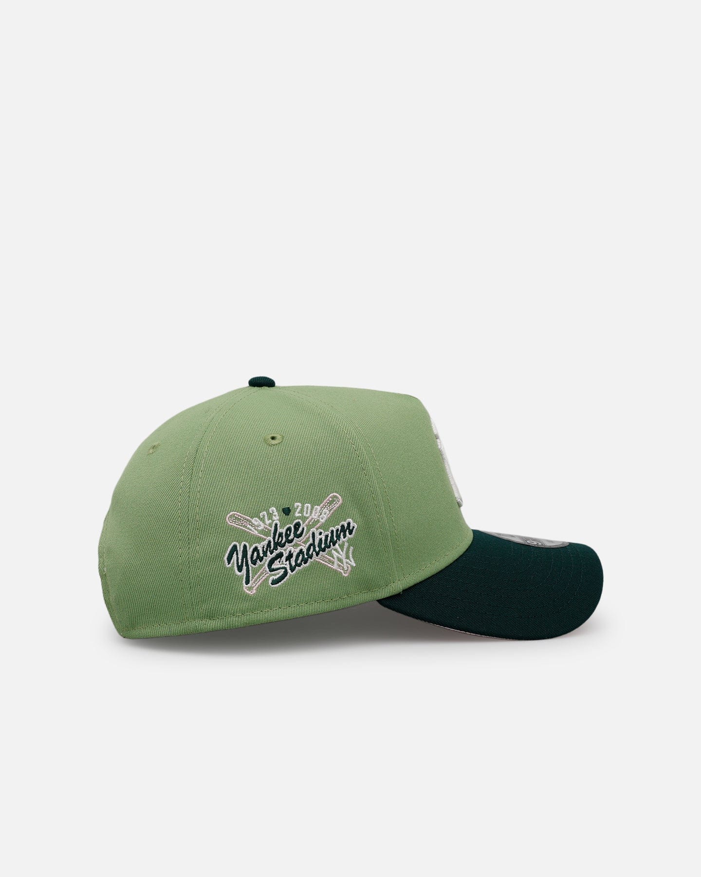 New Era New York Yankees Matcha 9FORTY A - Frame Snapback Matcha