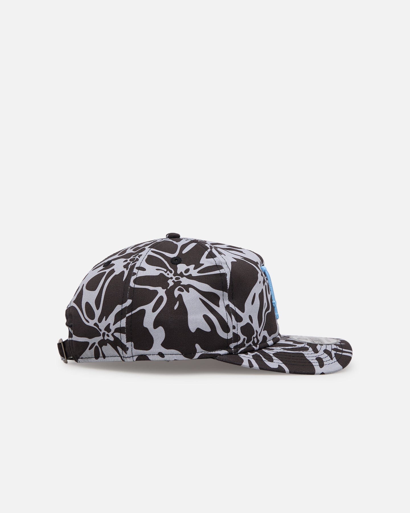New Era Los Angeles Dodgers Brushed Cotton 19TWENTY Strapback Black/Light Blue