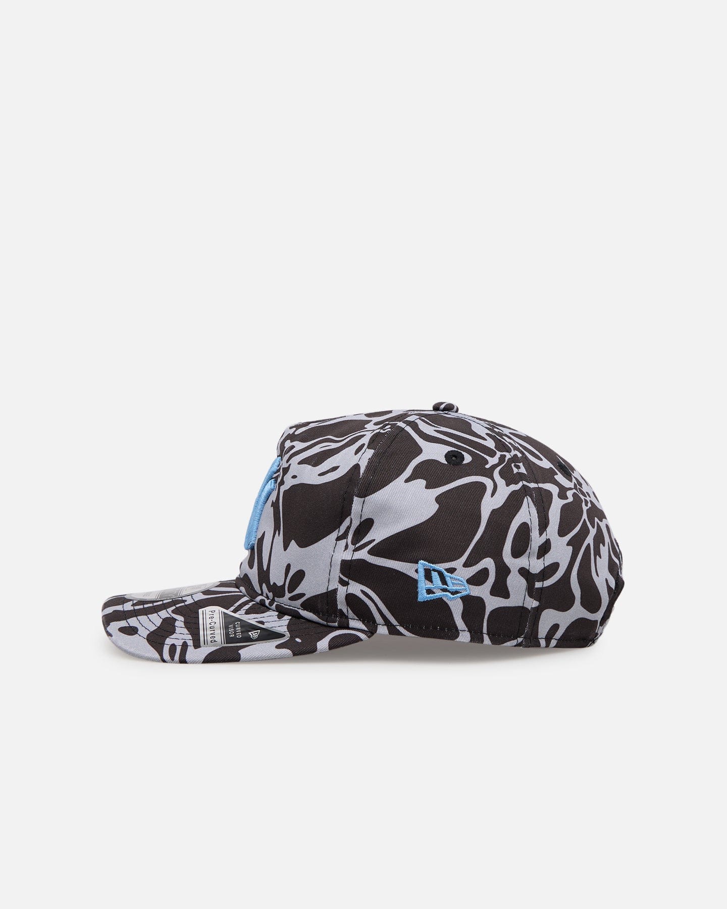 New Era New York Yankees Brushed Cotton 19TWENTY Strapback Black/Light Blue