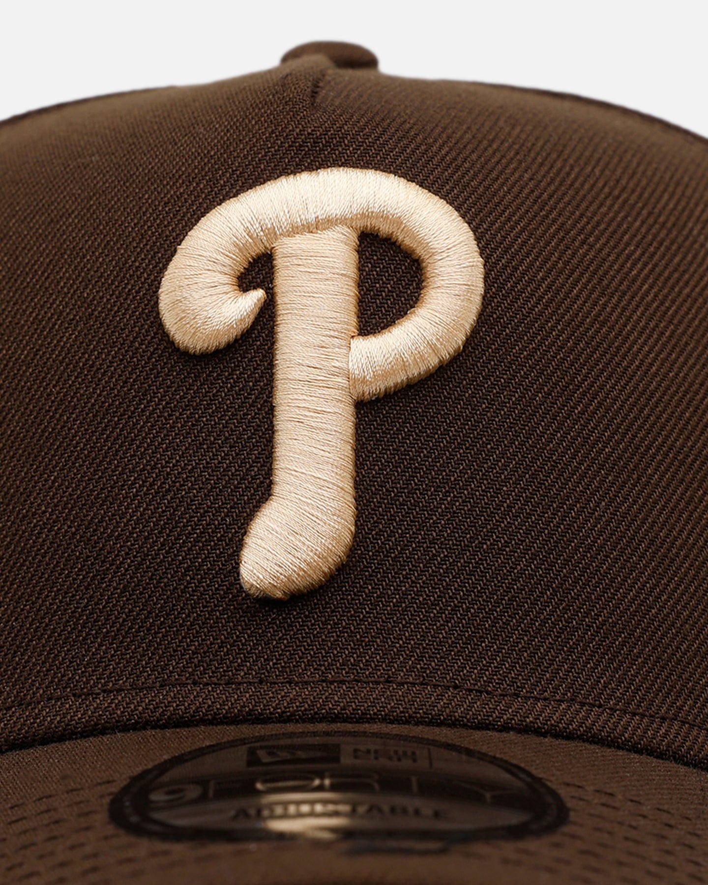 New Era Philadelphia Phillies Stay Classy 9FORTY A - Frame Snapback Walnut