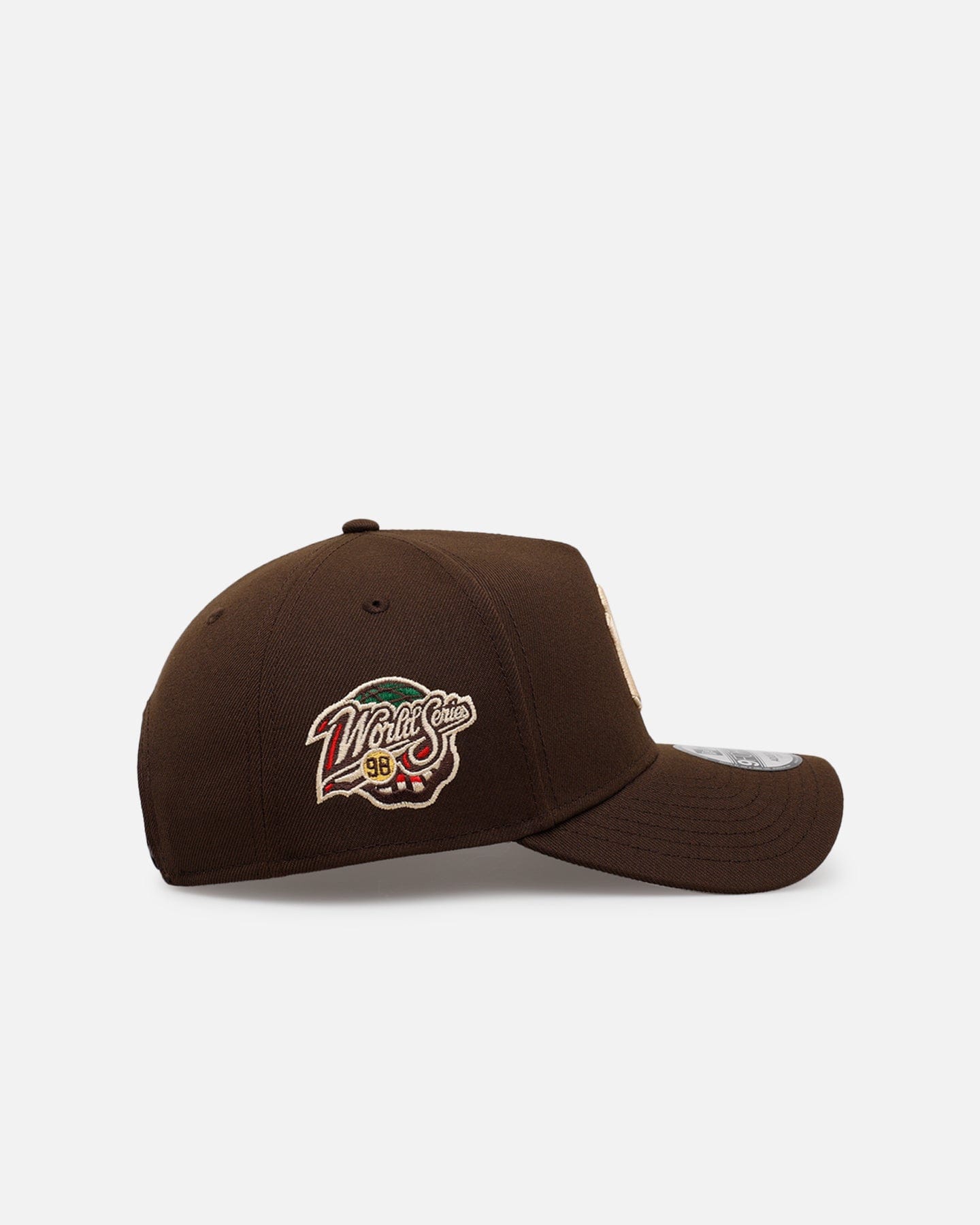 New Era New York Yankees Stay Classy 9FORTY A - Frame Snapback Walnut