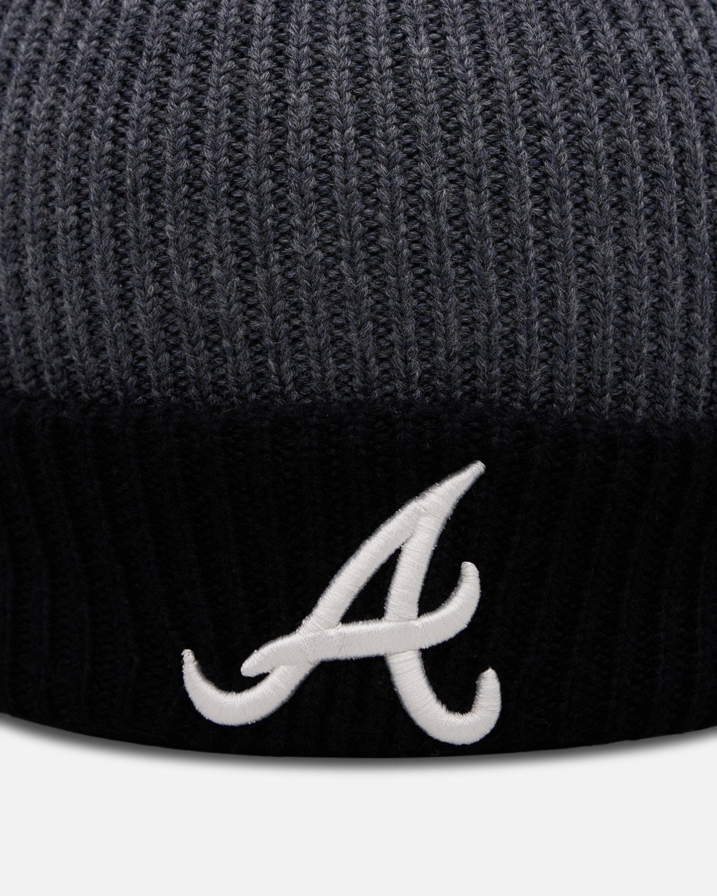 New Era Atlanta Braves Merino Wool Beanie Black