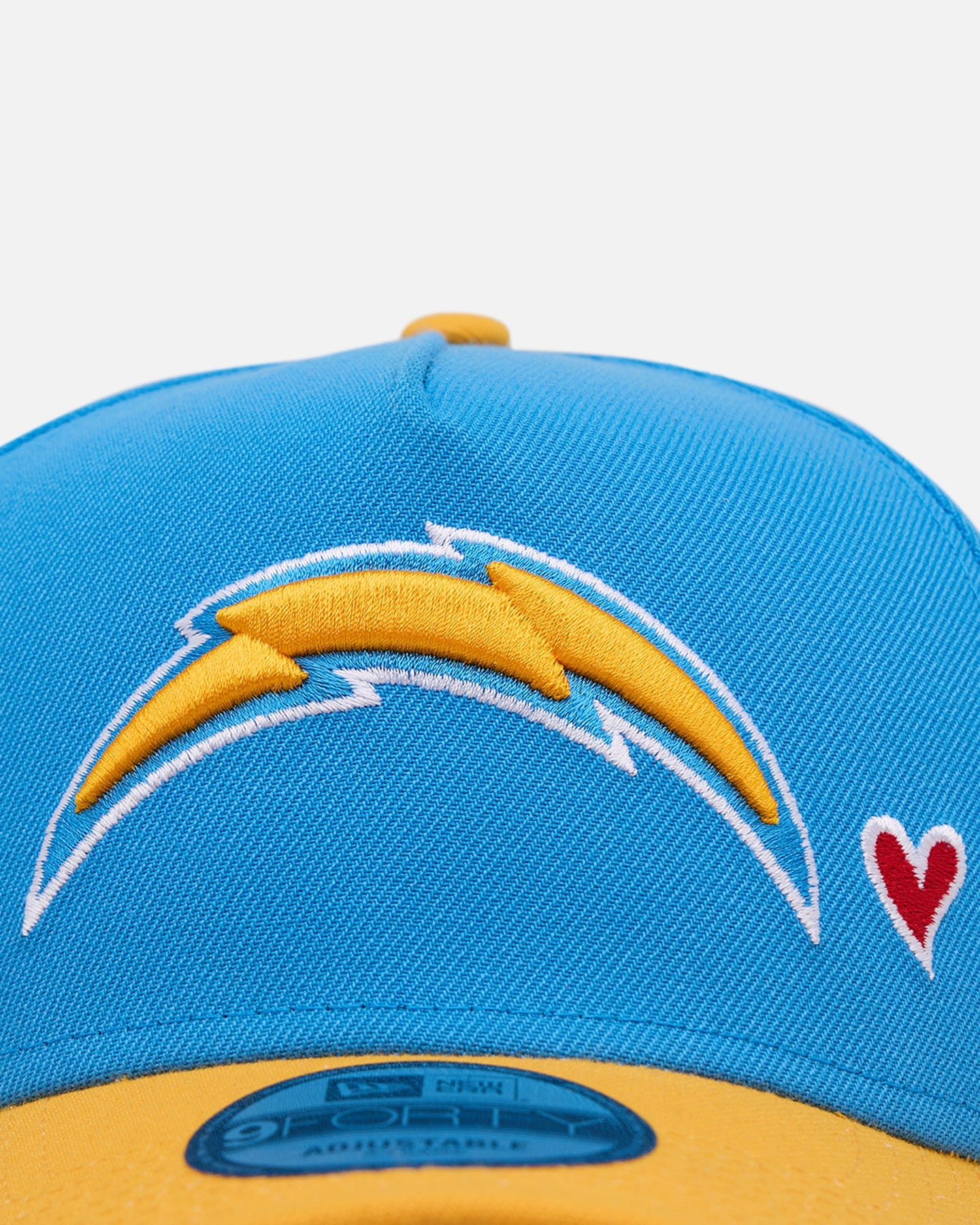 New Era Los Angeles Chargers Team Color Hearts 9FORTY A - Frame Snapback Official Team Color