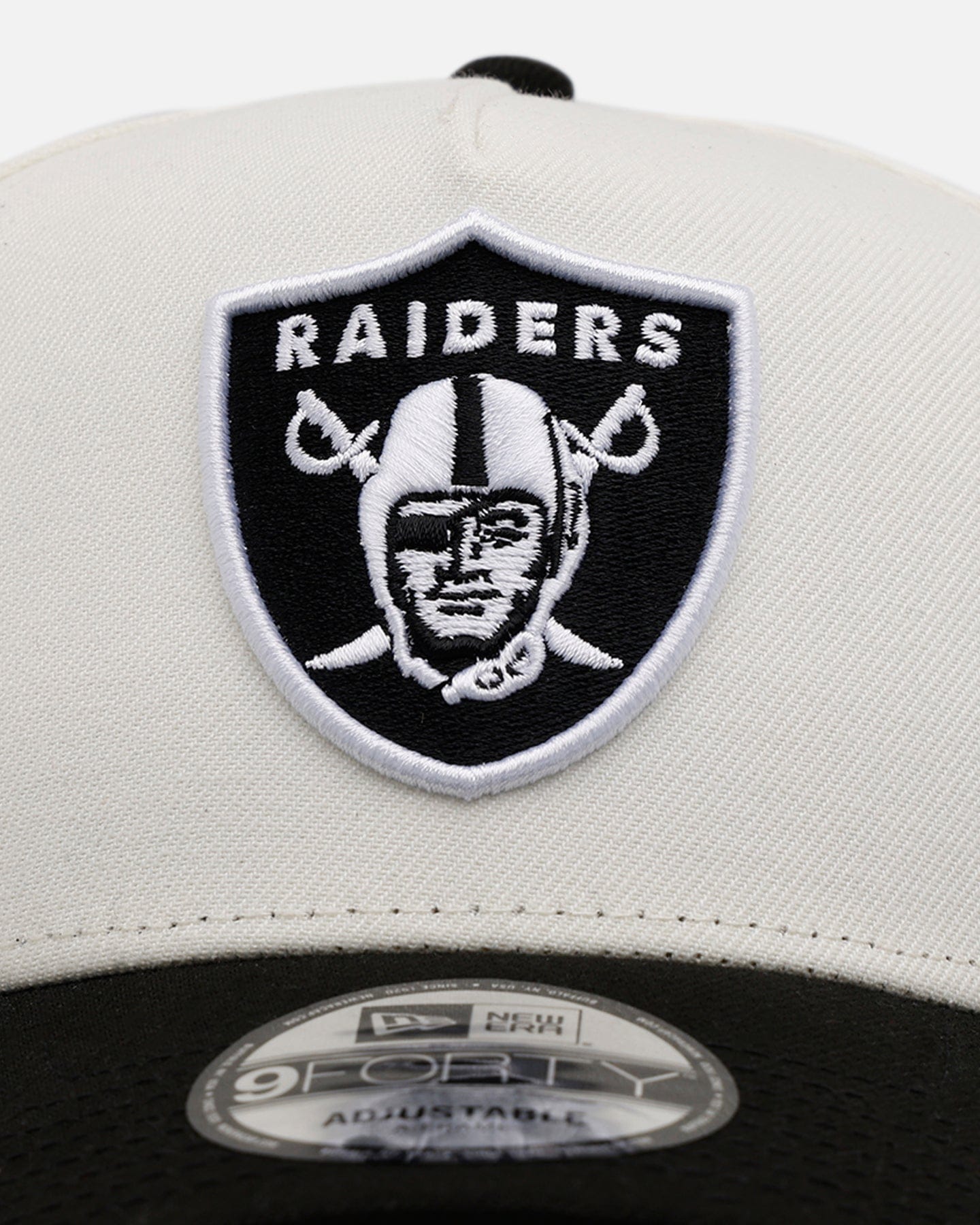 New Era Las Vegas Raiders Chrome Black 9FORTY A - Frame Snapback Chrome/Black