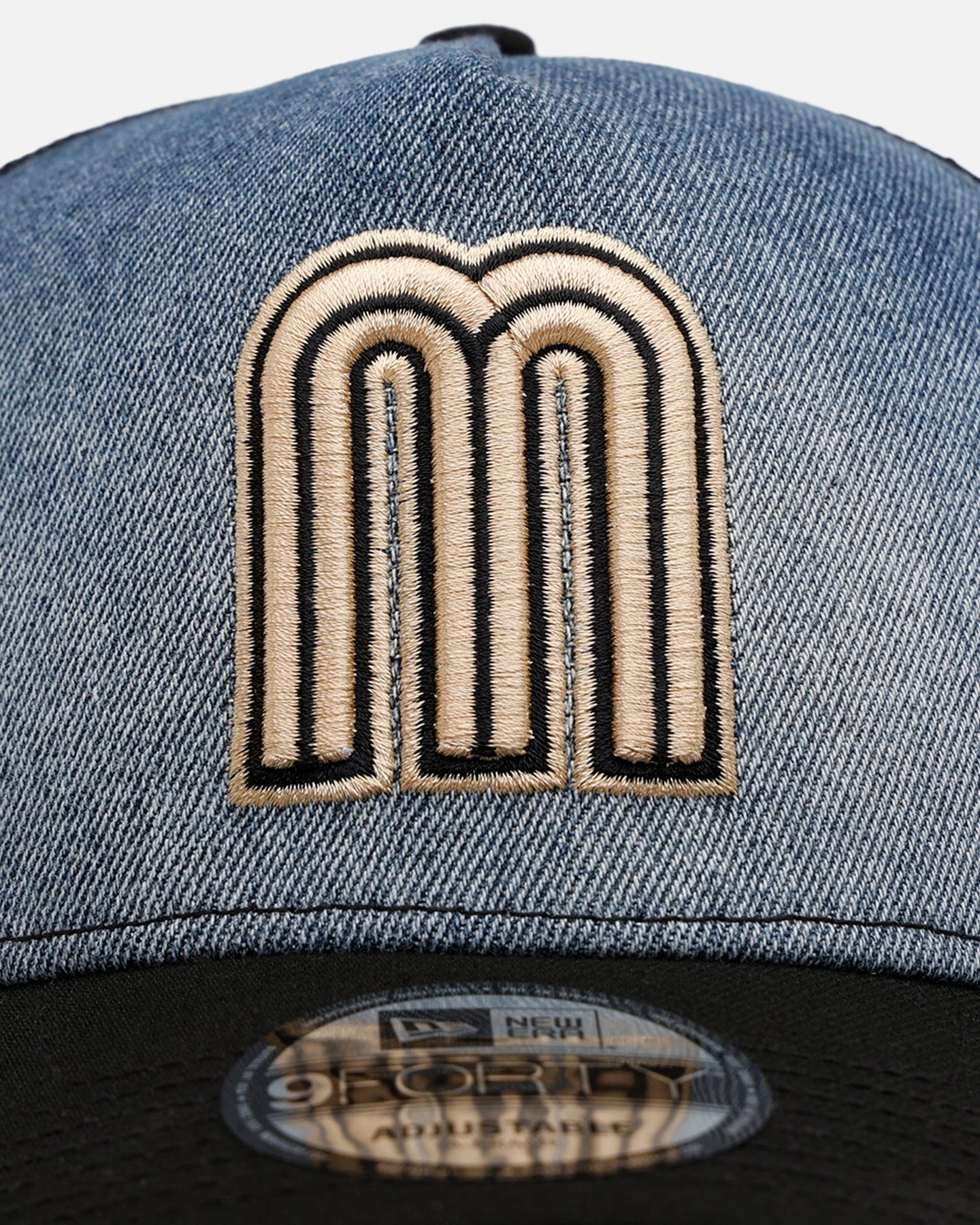New Era Mexico National Baseball Team Bleach 9FORTY A - Frame Trucker Snapback Denim