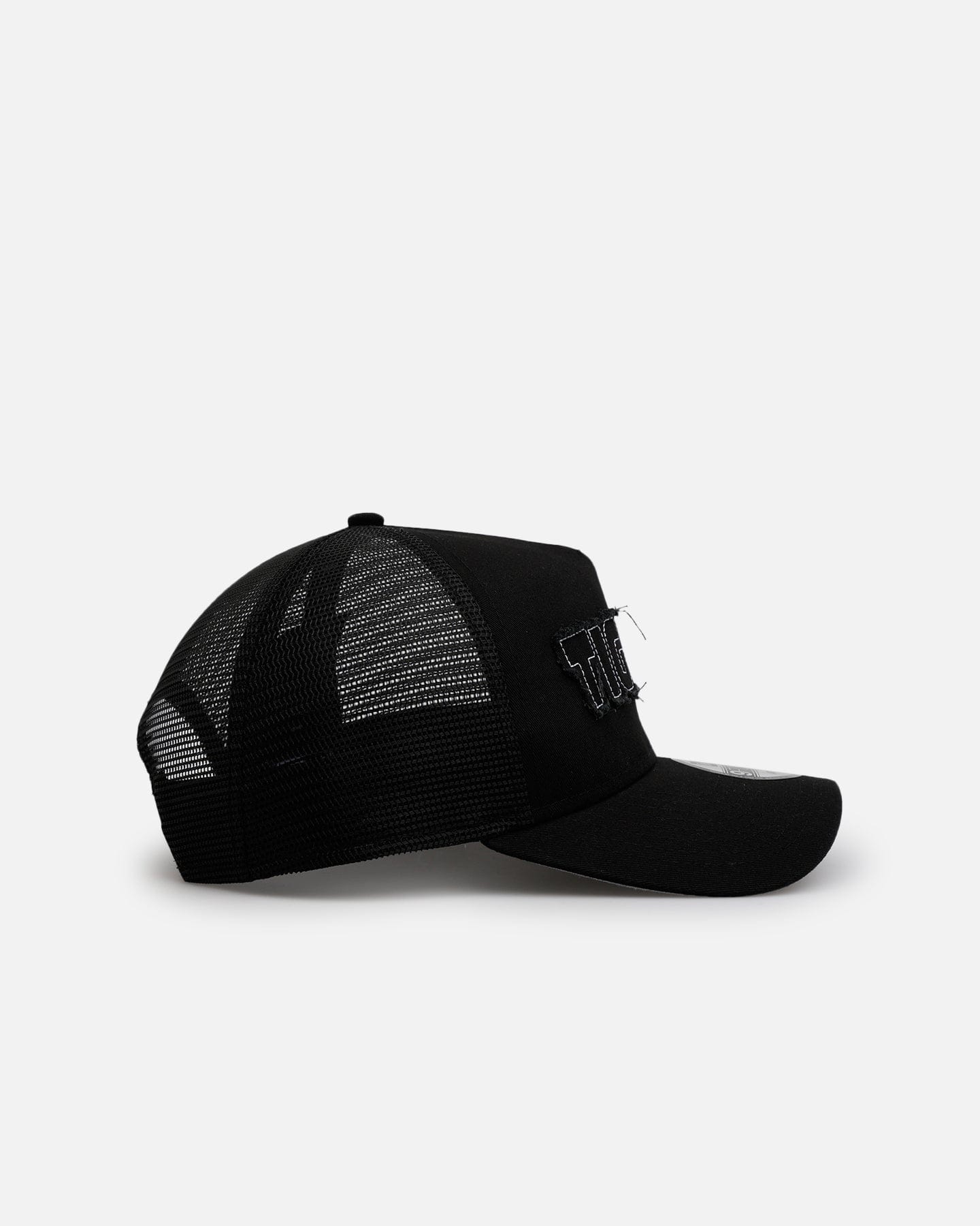 New Era Detroit Tigers Distressed 9FORTY A - Frame Trucker Snapback Black/White