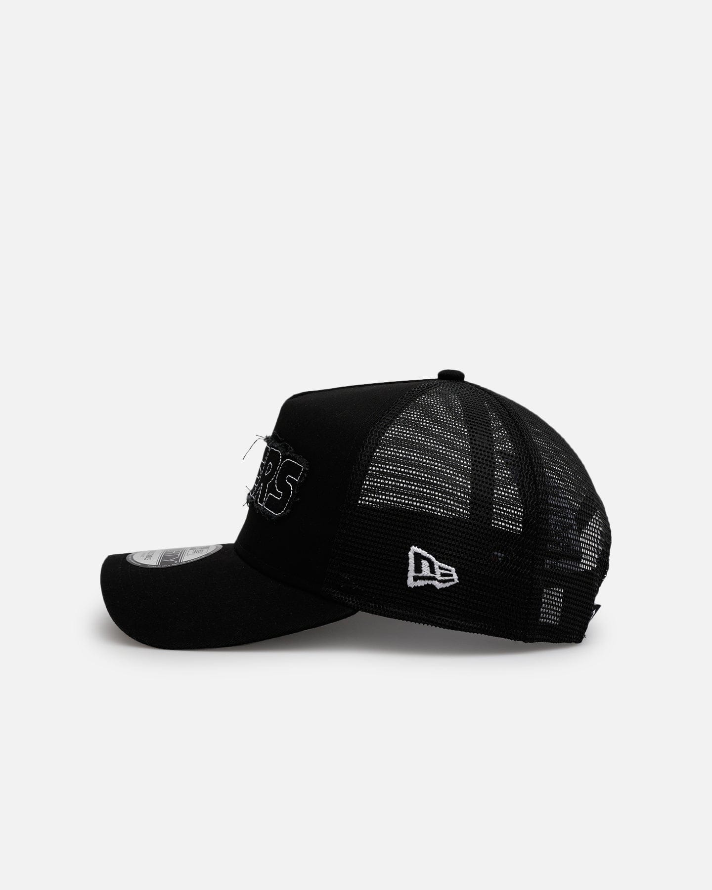 New Era Detroit Tigers Distressed 9FORTY A - Frame Trucker Snapback Black/White