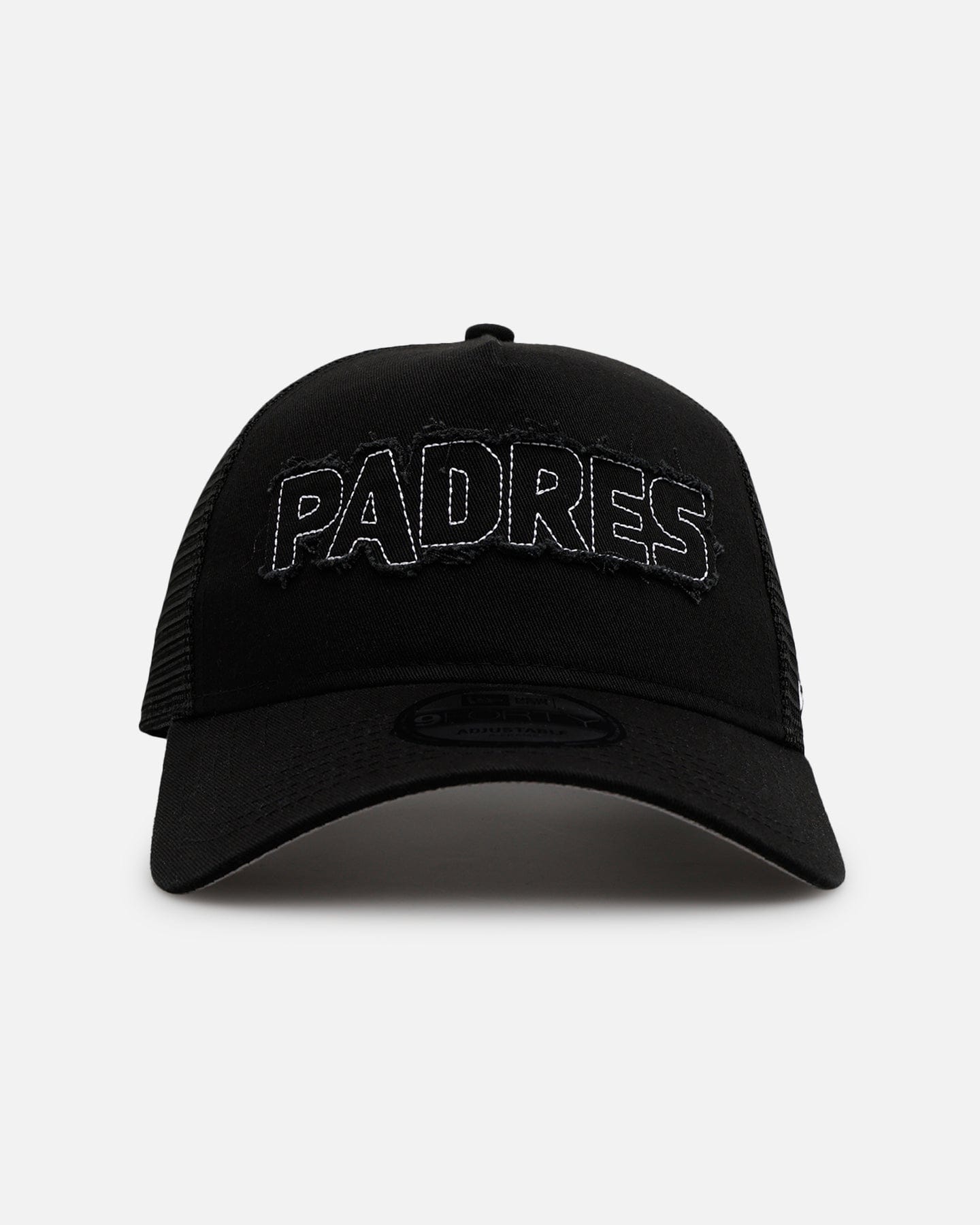 New Era San Diego Padres Distressed 9FORTY A - Frame Trucker Snapback Black/White