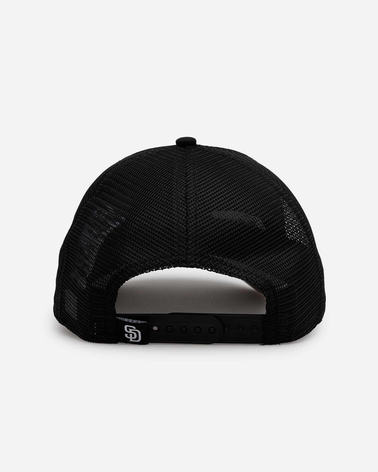 New Era San Diego Padres Distressed 9FORTY A - Frame Trucker Snapback Black/White