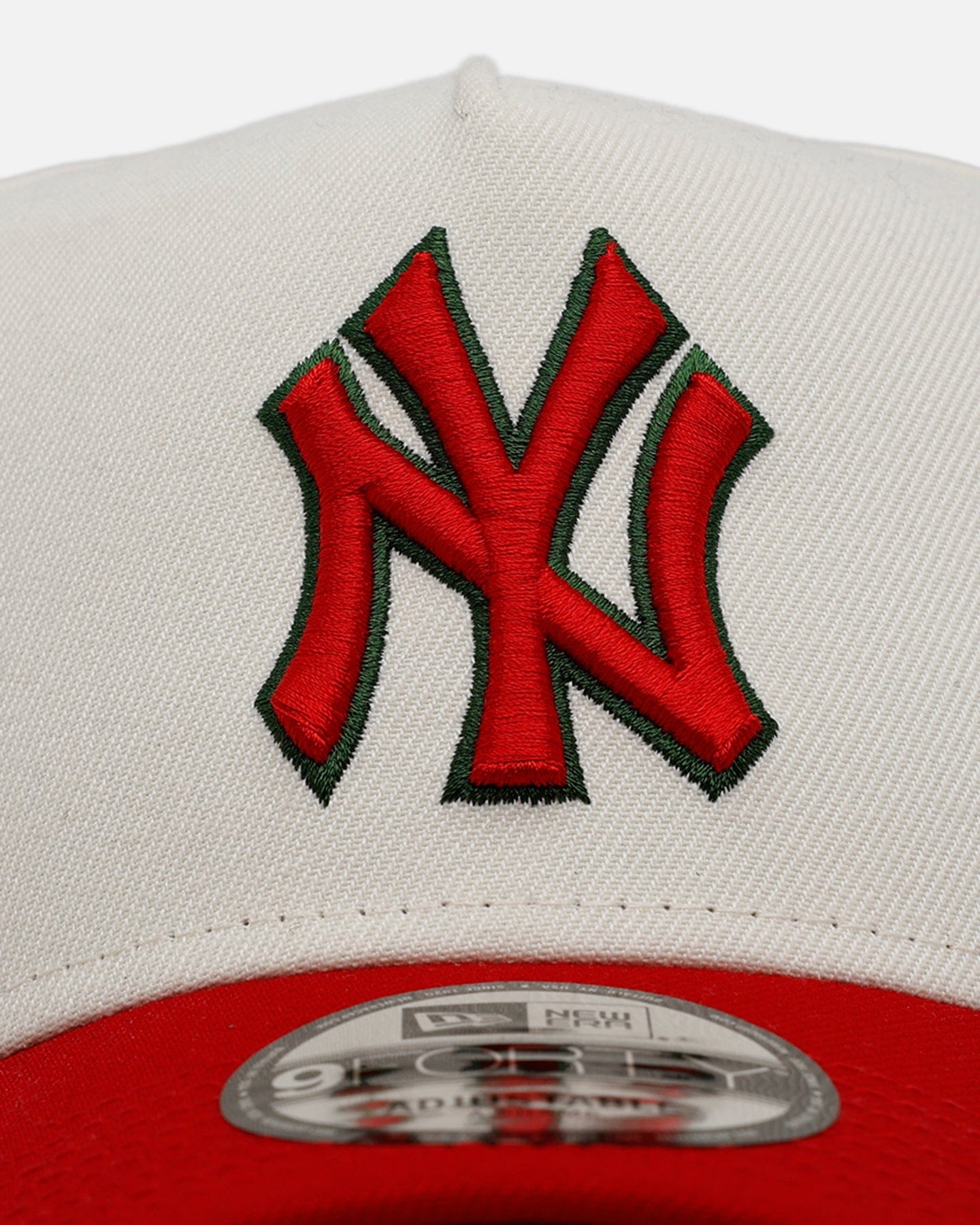New Era New York Yankees Strawberry 9FORTY A - Frame Snapback Chrome/Red