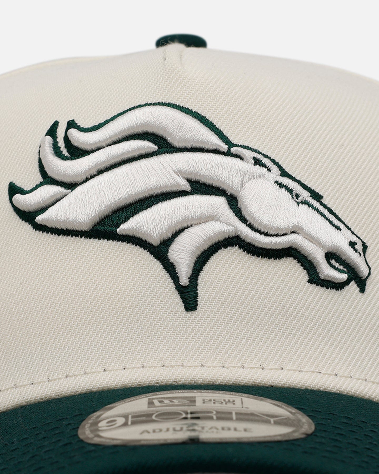 New Era Denver Broncos Evergreen 2.0 9FORTY A - Frame Snapback Chrome/Dark Green