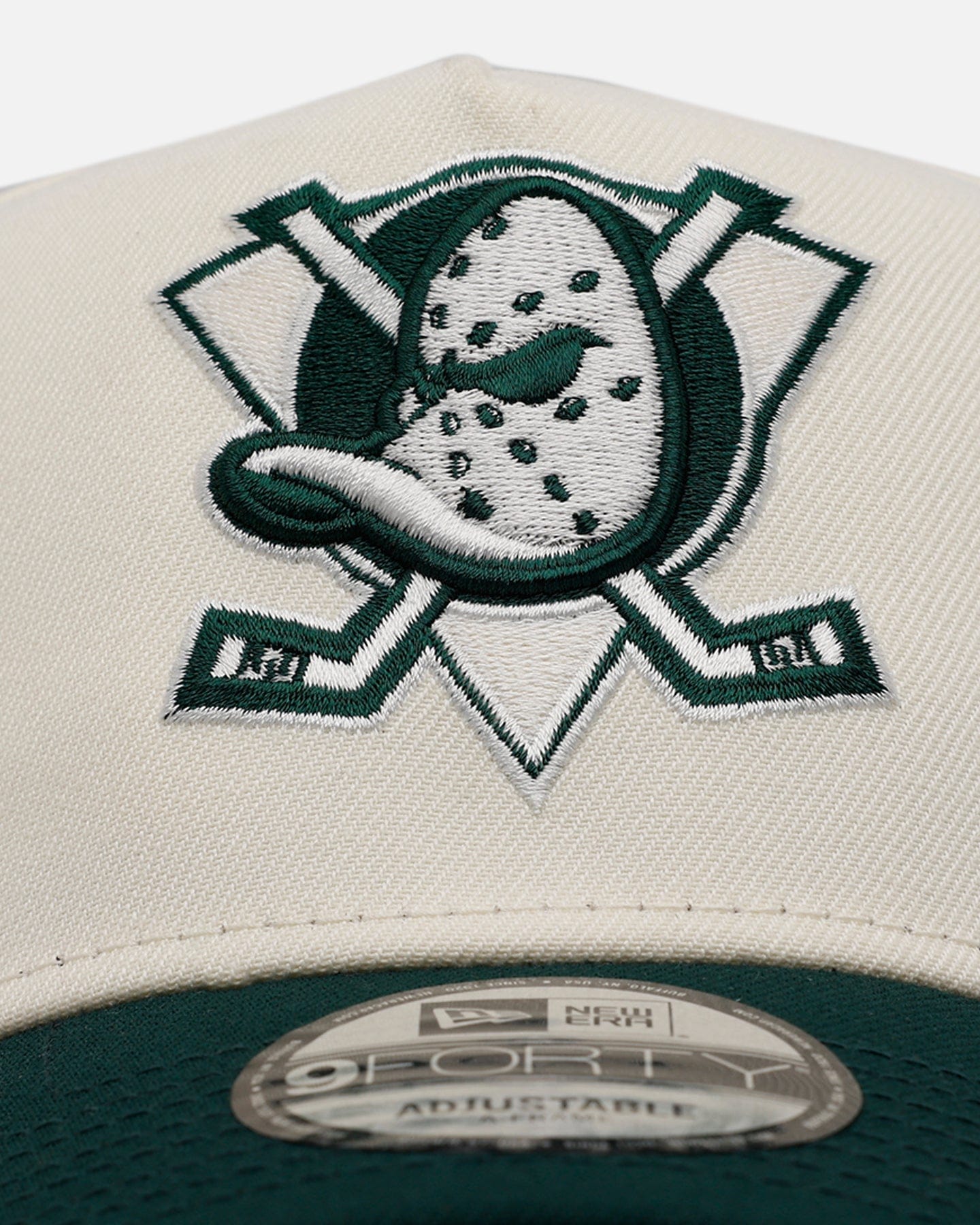 New Era Anaheim Ducks Evergreen 2.0 9FORTY A - Frame Snapback Chrome/Dark Green