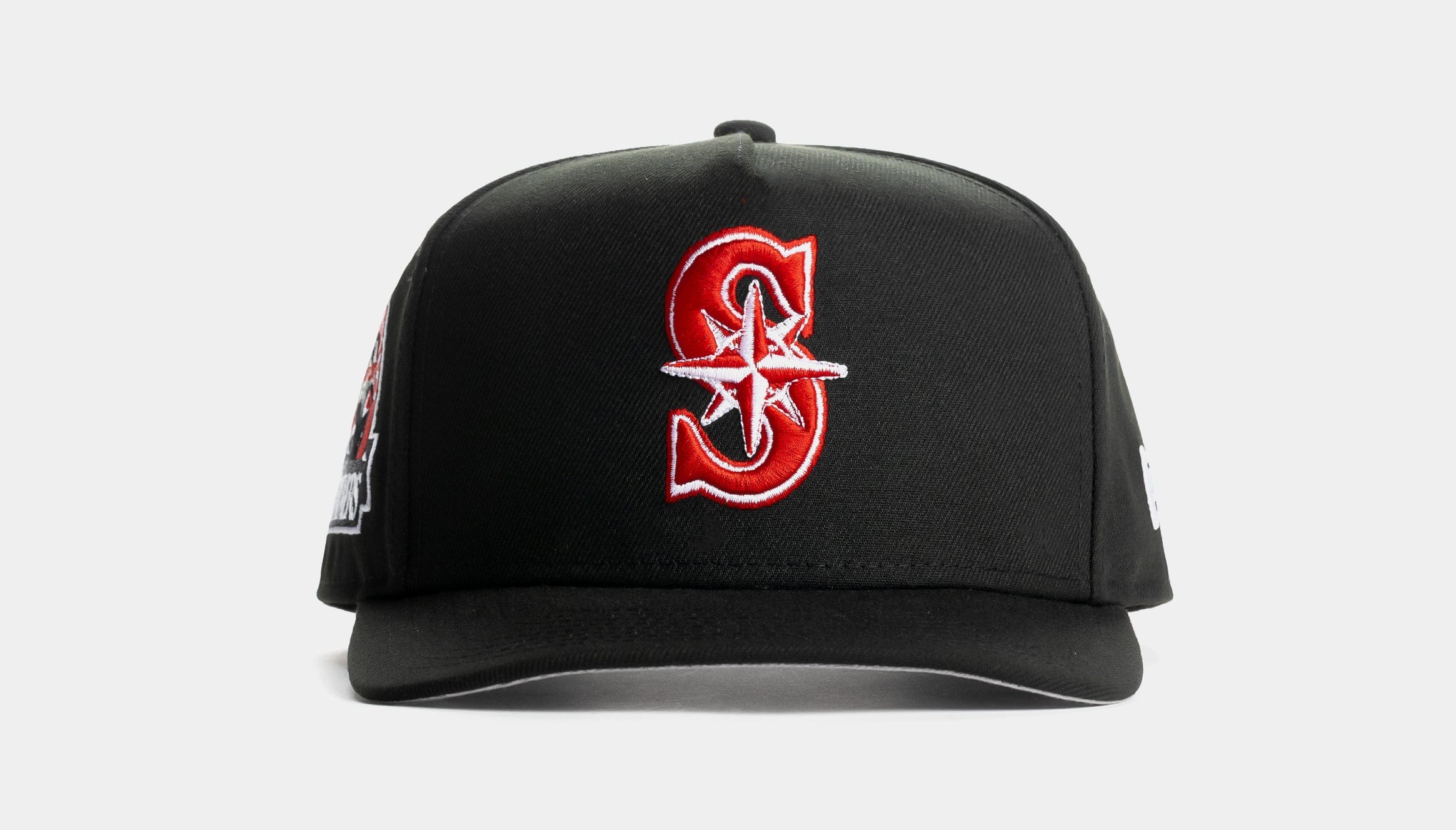 NEW ERA Shoe Palace Exclusive Seattle Mariners Black Red 9Fifty AF Snapback Mens Hat (Black/Red)