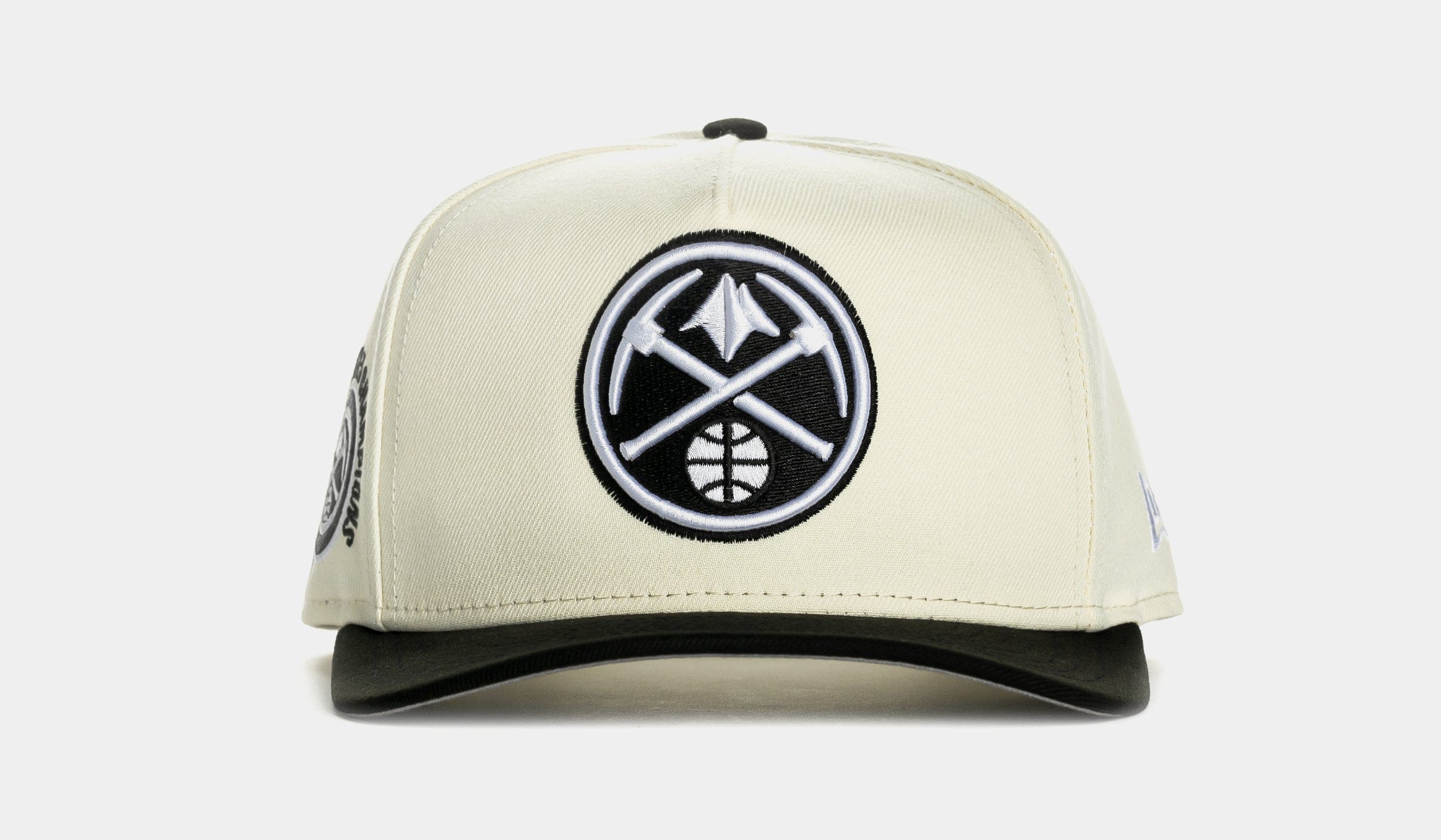 NEW ERA Shoe Palace Exclusive Denver Nuggets 950AF Snapback Mens Hat (Chrome/Black)