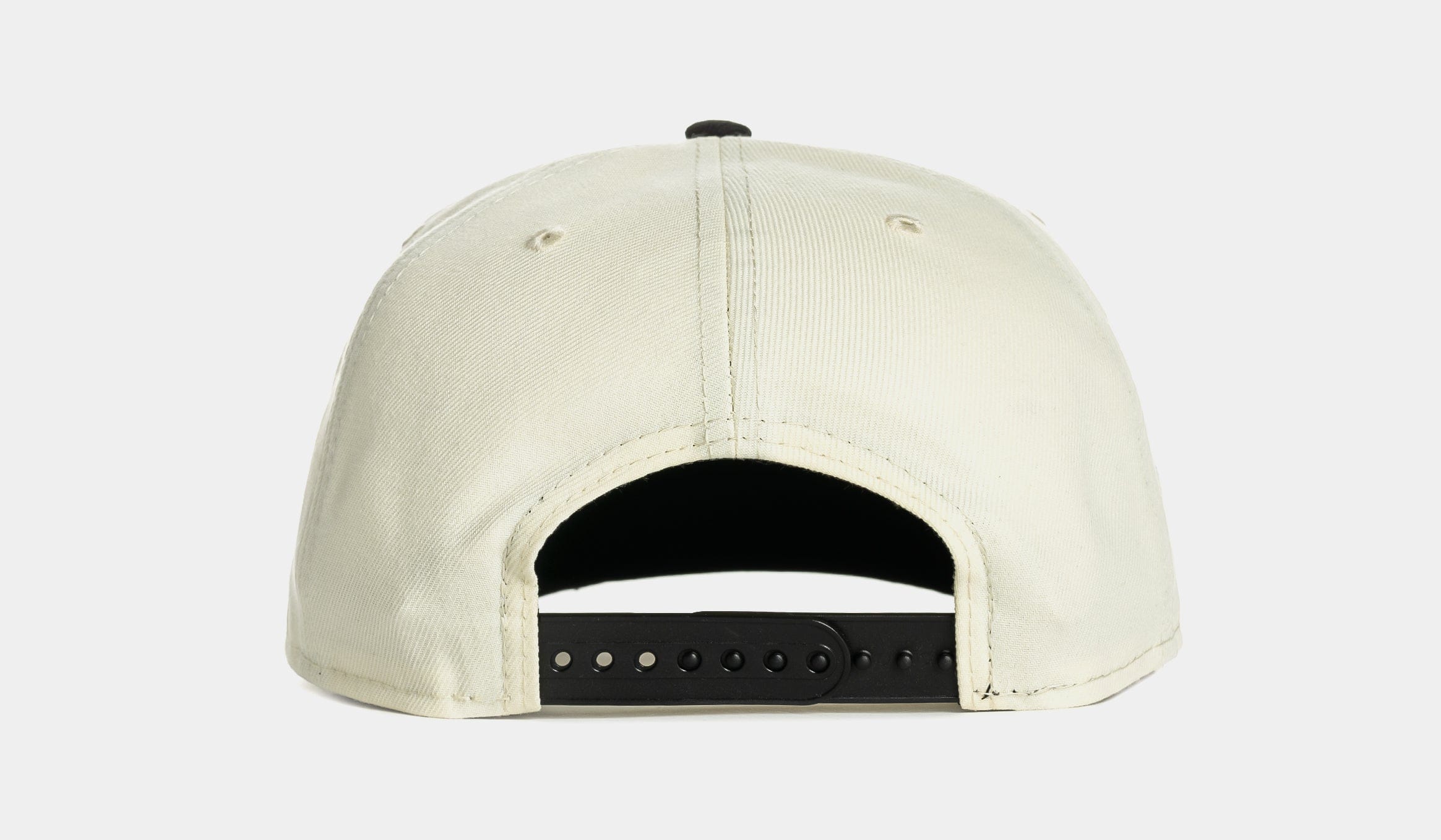 NEW ERA Shoe Palace Exclusive Los Angeles Rams Script 950AF Snapback Mens Hat (Chrome/Black)