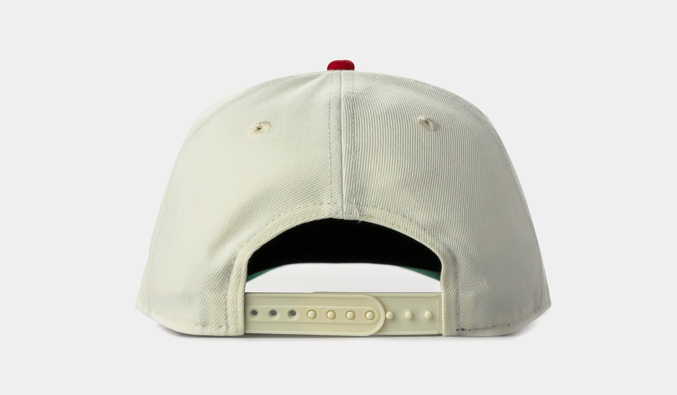 NEW ERA Shoe Palace Exclusive San Francisco 49ers Script 950AF Snapback Mens Hat (Chrome/Red)