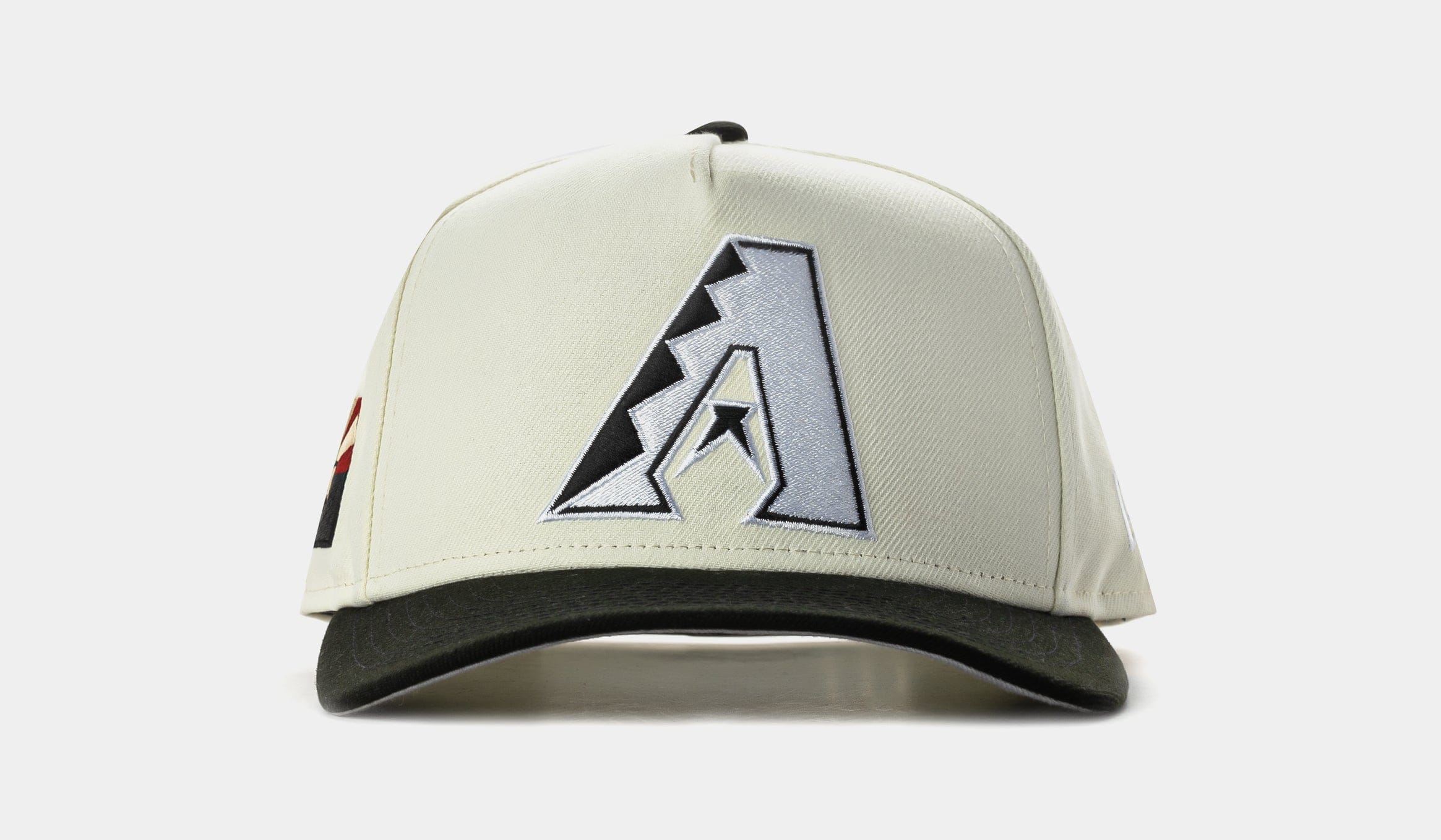 NEW ERA Shoe Palace Exclusive Arizona Diamondbacks 950AF Snapback Mens Hat (Chrome/Black)