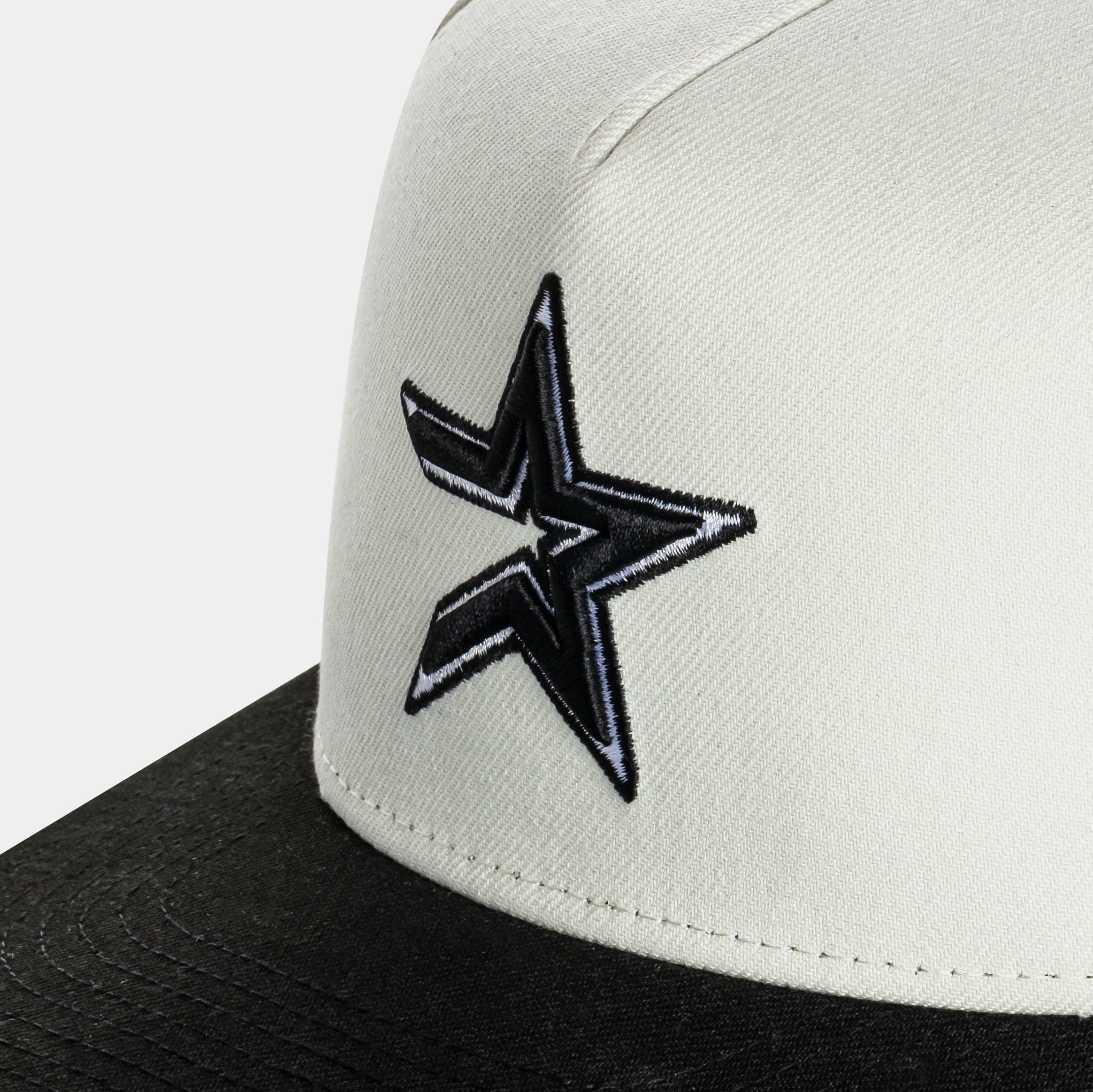 NEW ERA Shoe Palace Exclusive MLB Houston Astros 950AF Snapback Mens Hat (Chrome/Black)