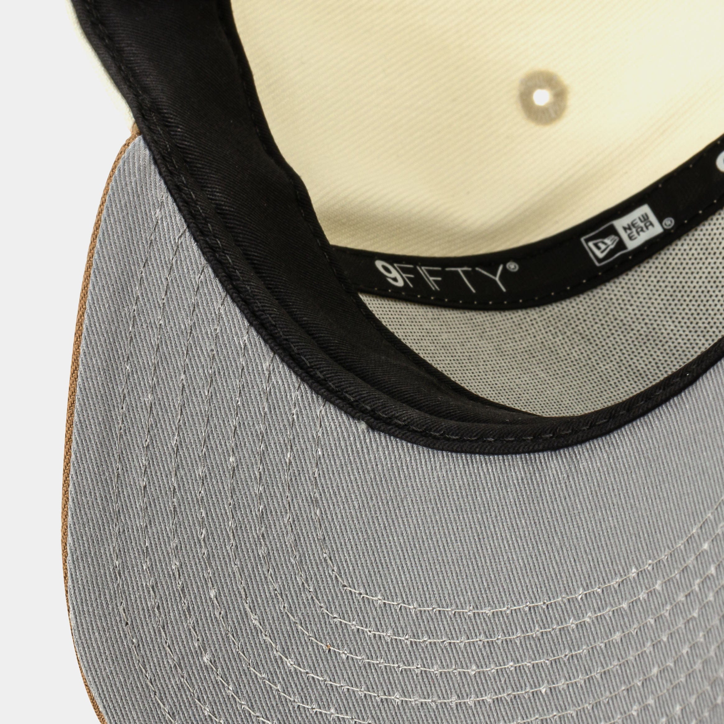 NEW ERA Shoe Palace Exclusive Seattle Mariners 950AF Snapback Mens Hat (Chrome/Khaki)