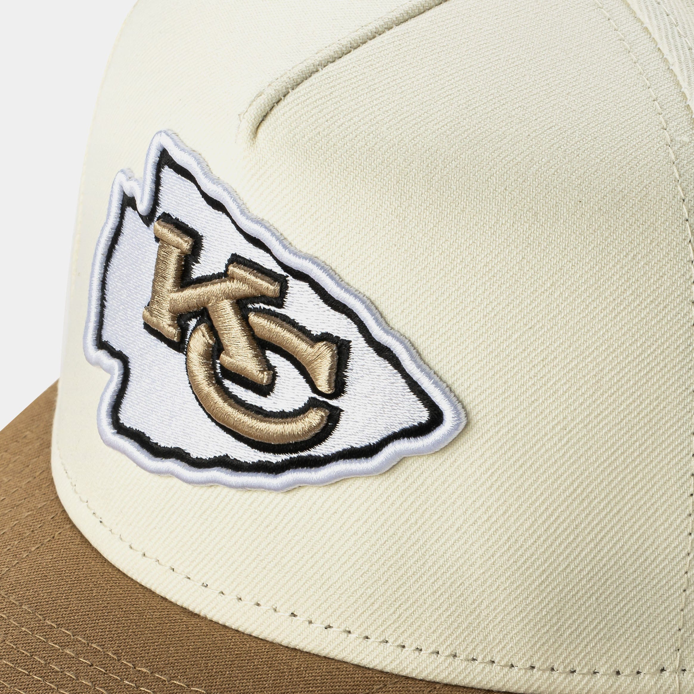 NEW ERA Shoe Palace Exclusive Kansas City Chiefs Two Tone 950AF Snapback Mens Hat (Chrome/Khaki)