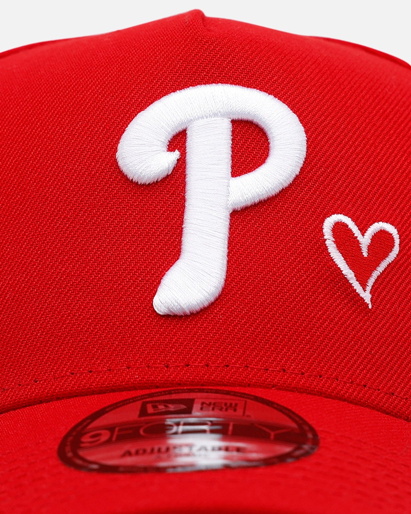 New Era Philadelphia Phillies Team Color Hearts 9FORTY A - Frame Snapback Red