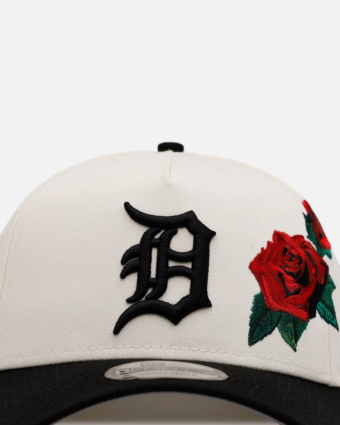 New Era Detroit Tigers Chrome Black Roses 9FORTY A - Frame Snapback Chrome/Black