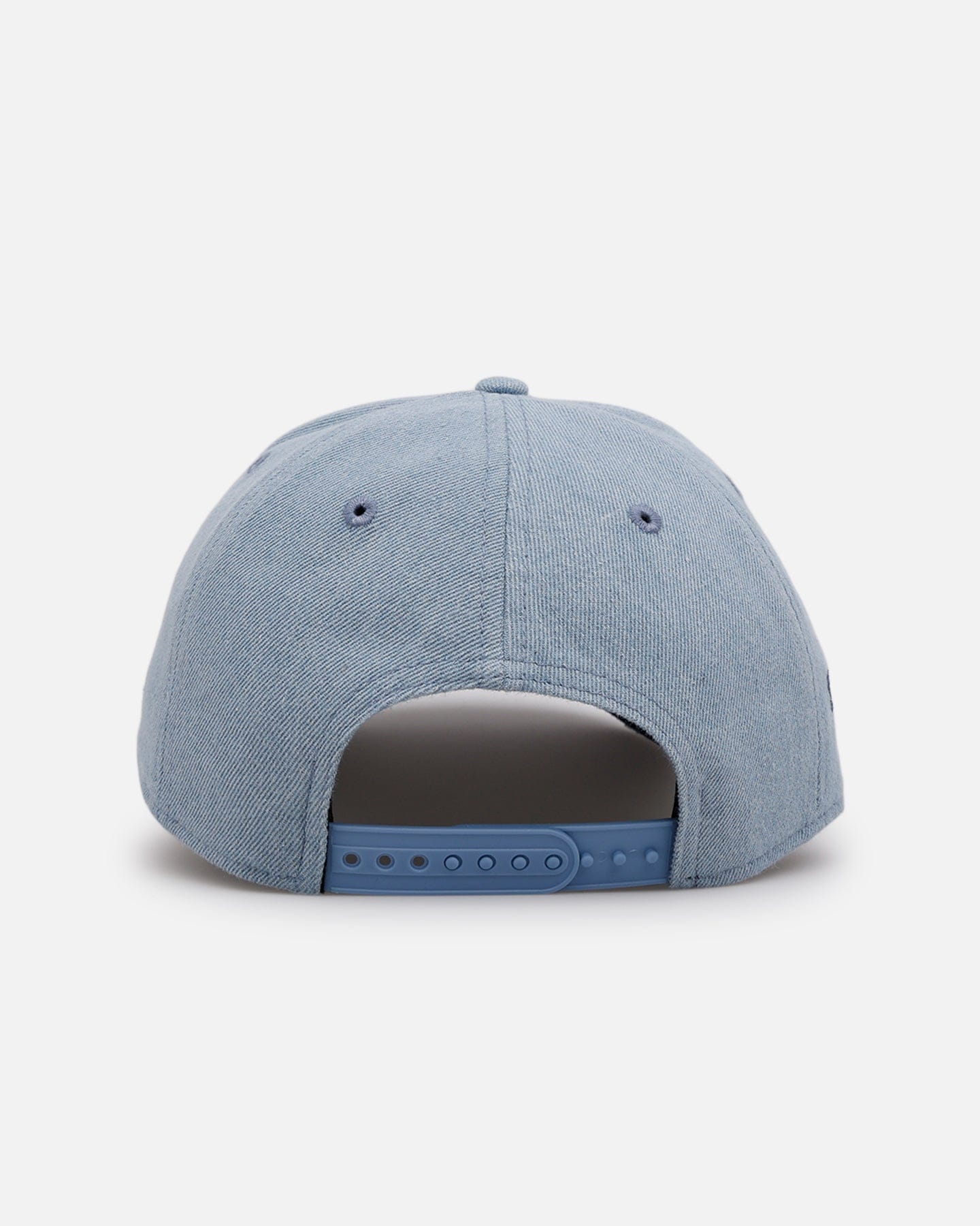 New Era Boston Red Sox Distressed Denim 9FORTY A - Frame Snapback Light Wash Denim