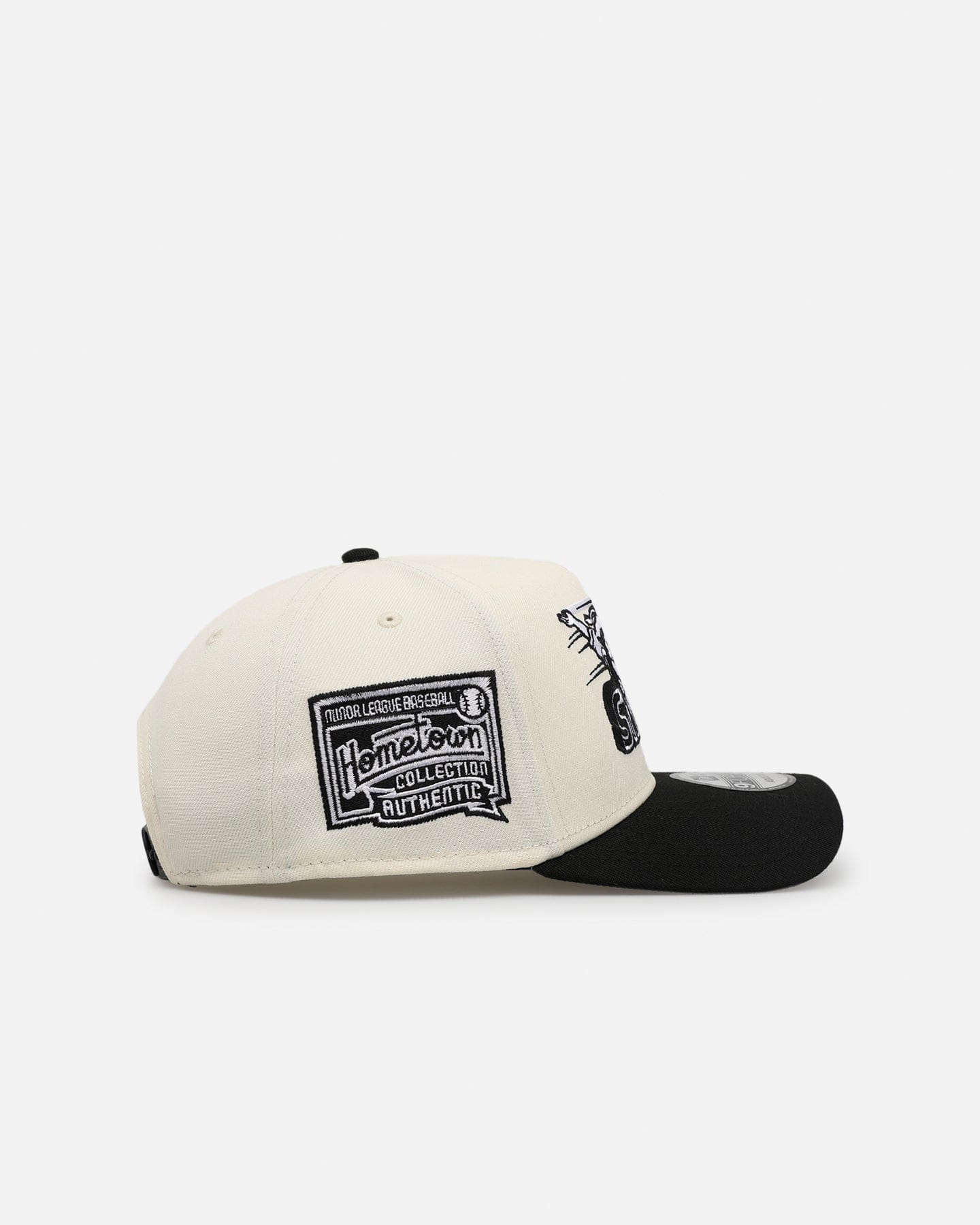 New Era Buffalo Bisons Chrome Upside Down Logo 9FORTY A - Frame Snapback Chrome/Black